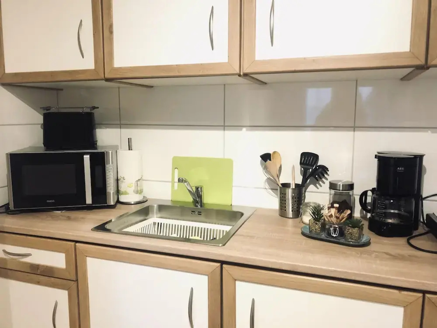 Schlafen wie Zuhause Avianaart Monteur und Ferienwohnung