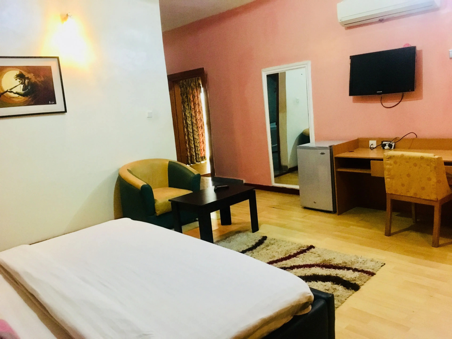 Duoban Hotel & Suite