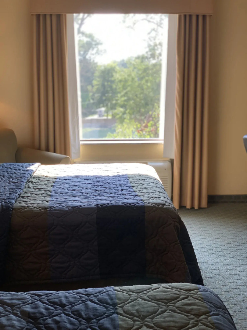 Ambassador Inn and Suites Tuscaloosa