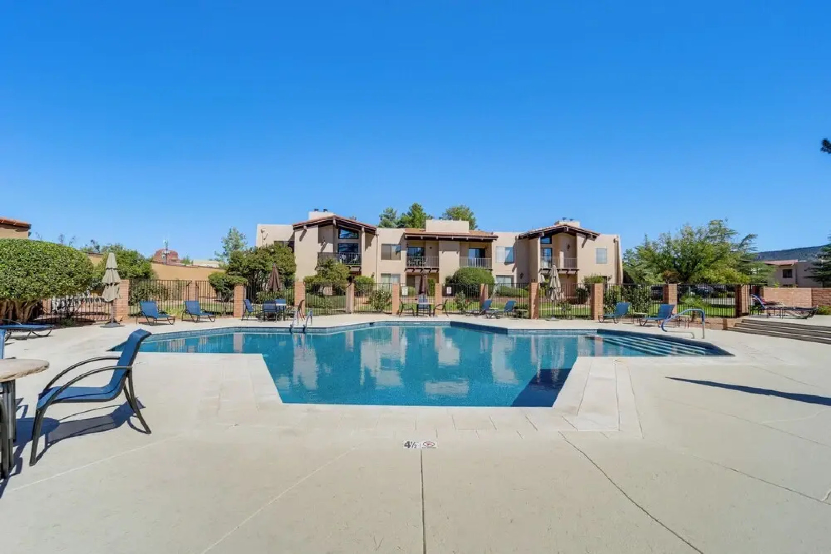 Mtn-view Condo w/ Hot Tub Access in Sedona!