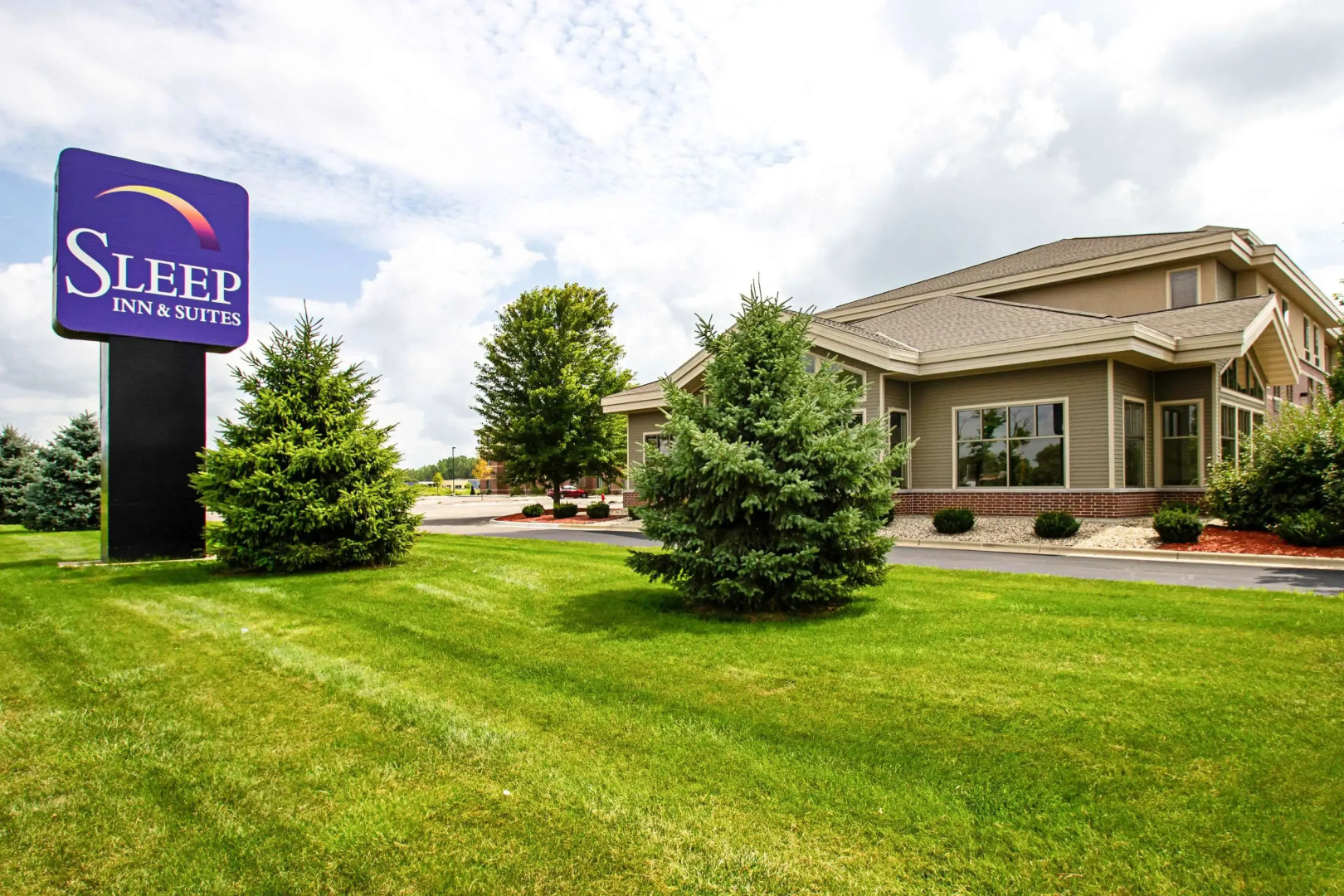 Sleep Inn & Suites Madison - Monona