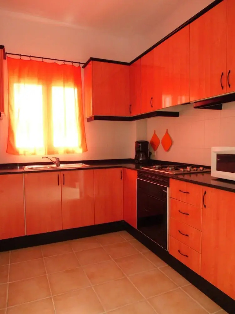 032 Villa Albardanera