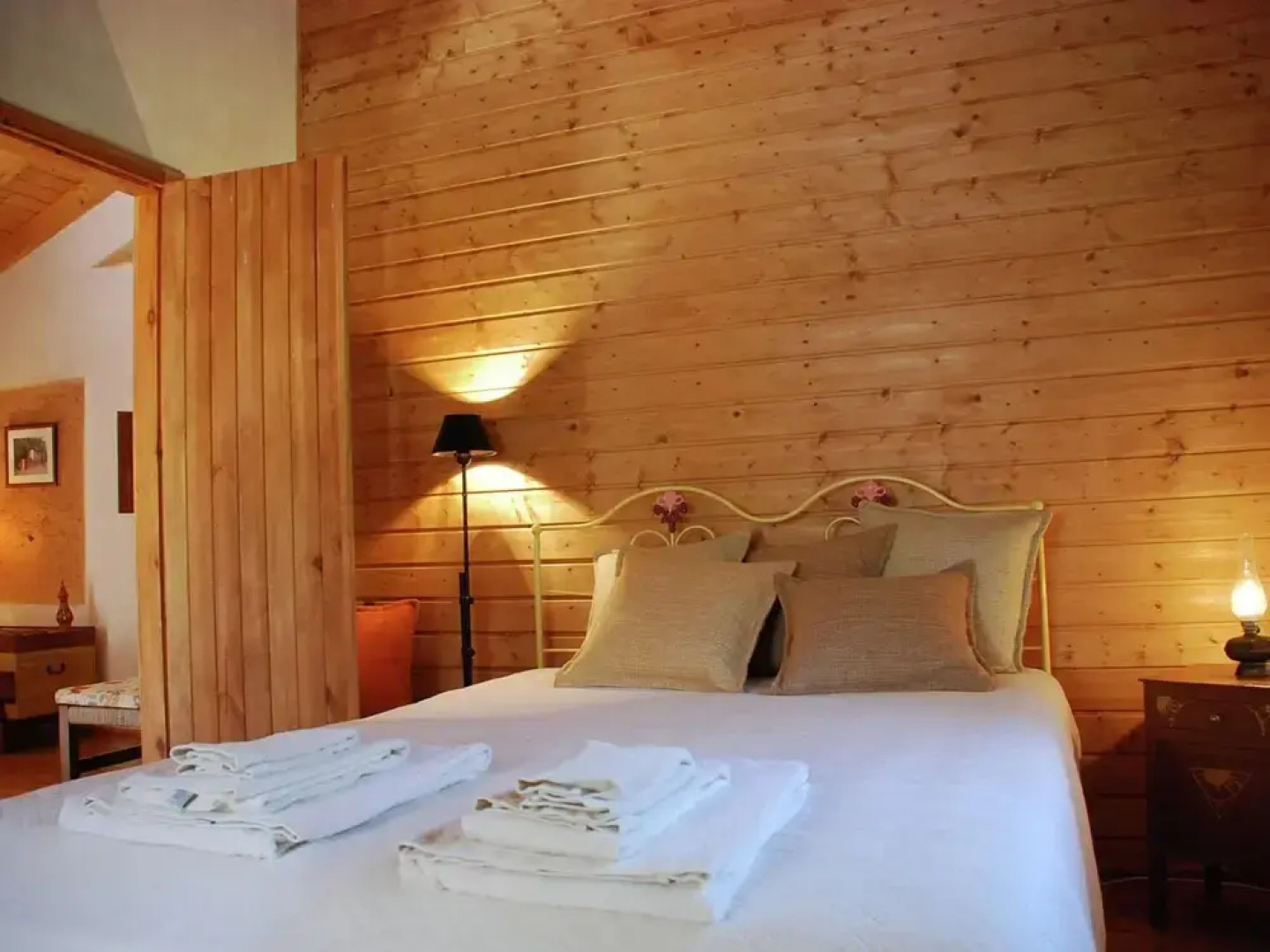 Quiet Cottage in Estate Casas da Cerca near Troviscais