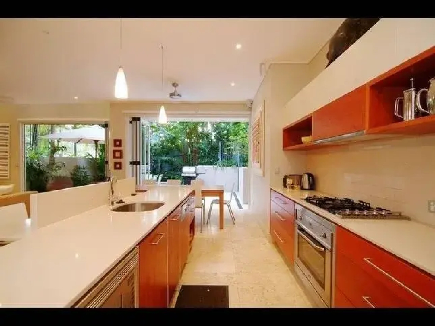 Villa 10 On Grant St Luxury Villa