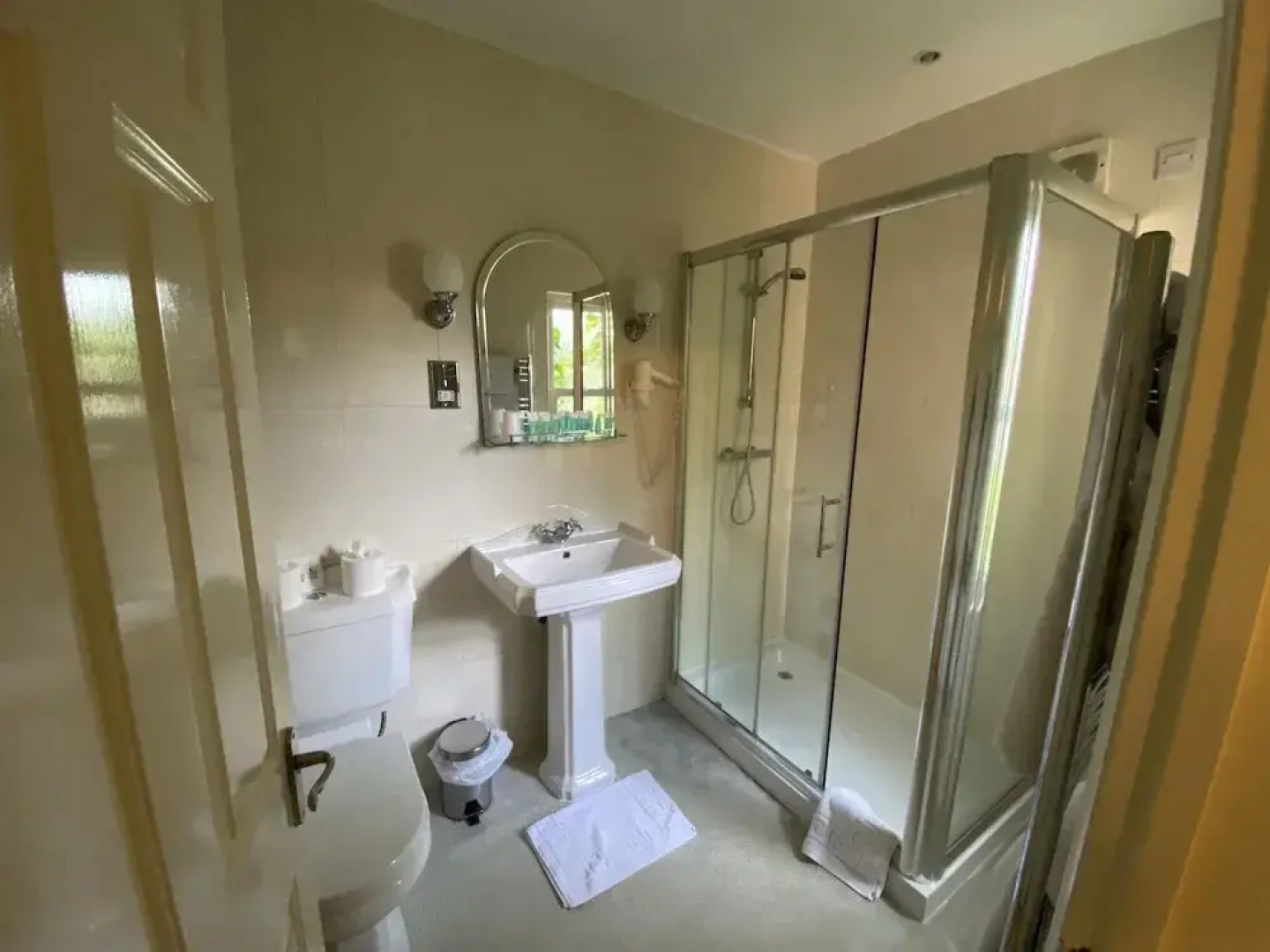 Pickwicks Guest House