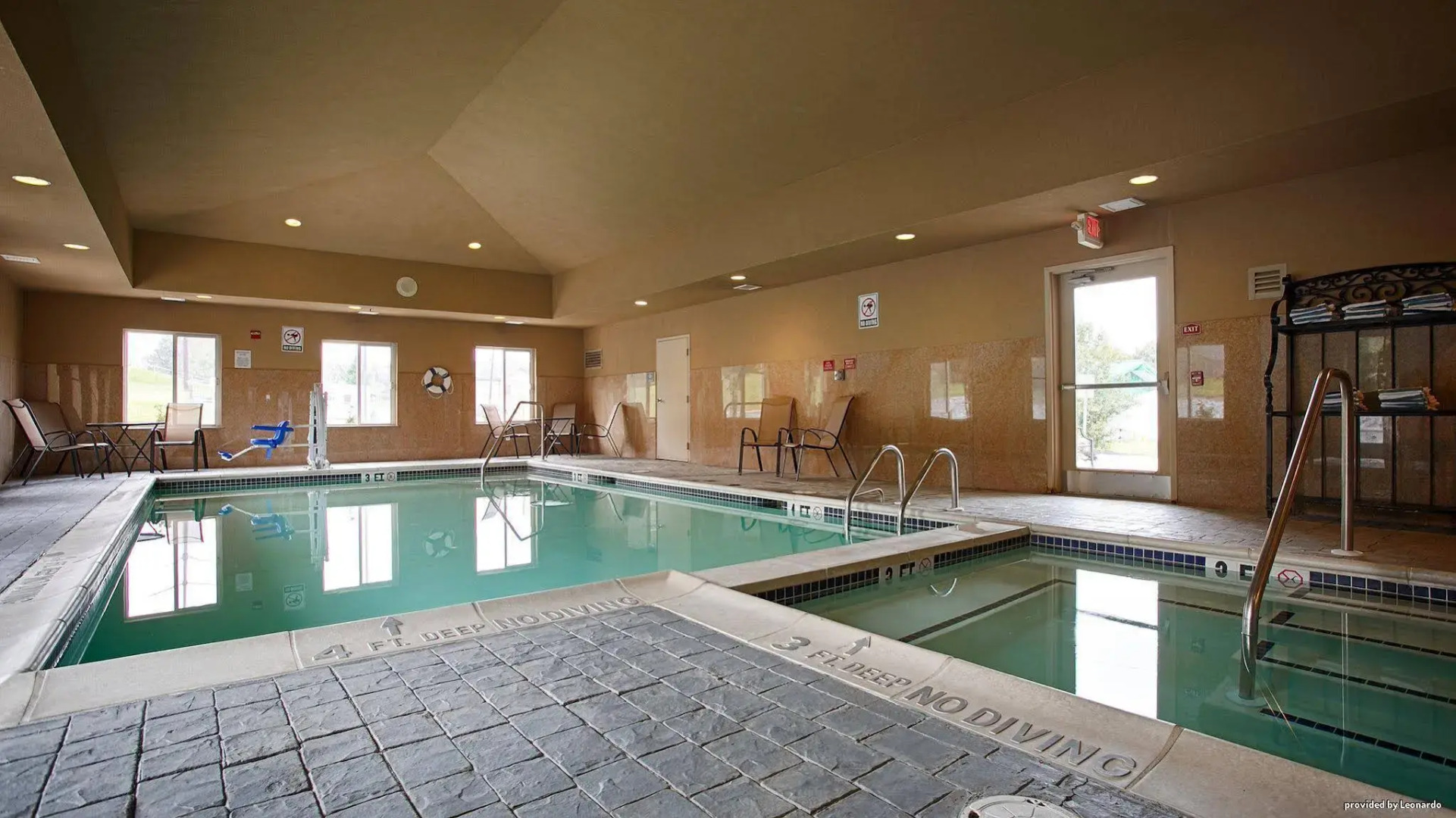 Best Western Plus New Cumberland Inn & Suites