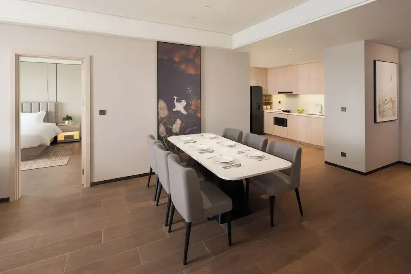 Modena by Fraser Vĩnh Yên