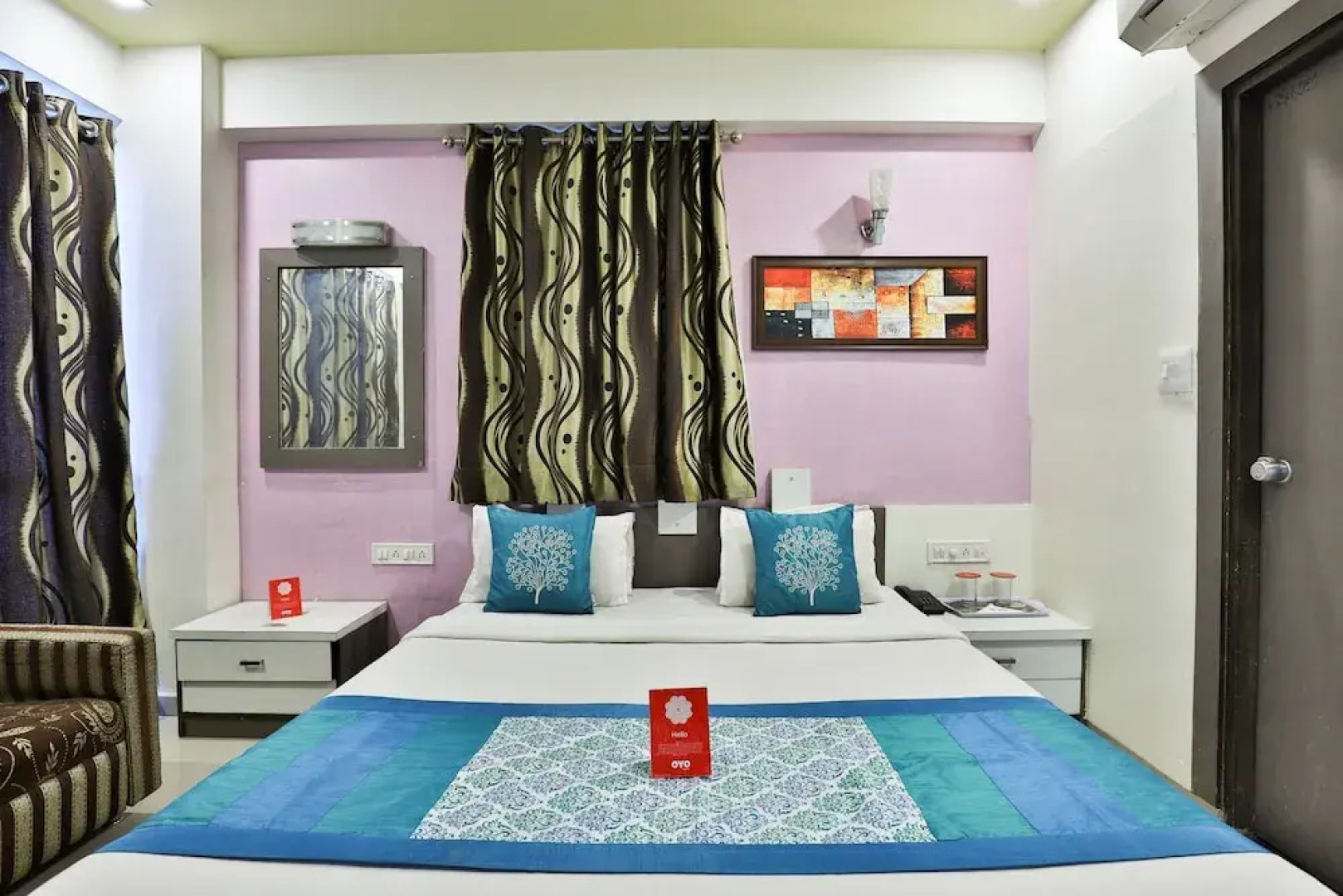 OYO Flagship 2389 Hotel The Grand Pritam