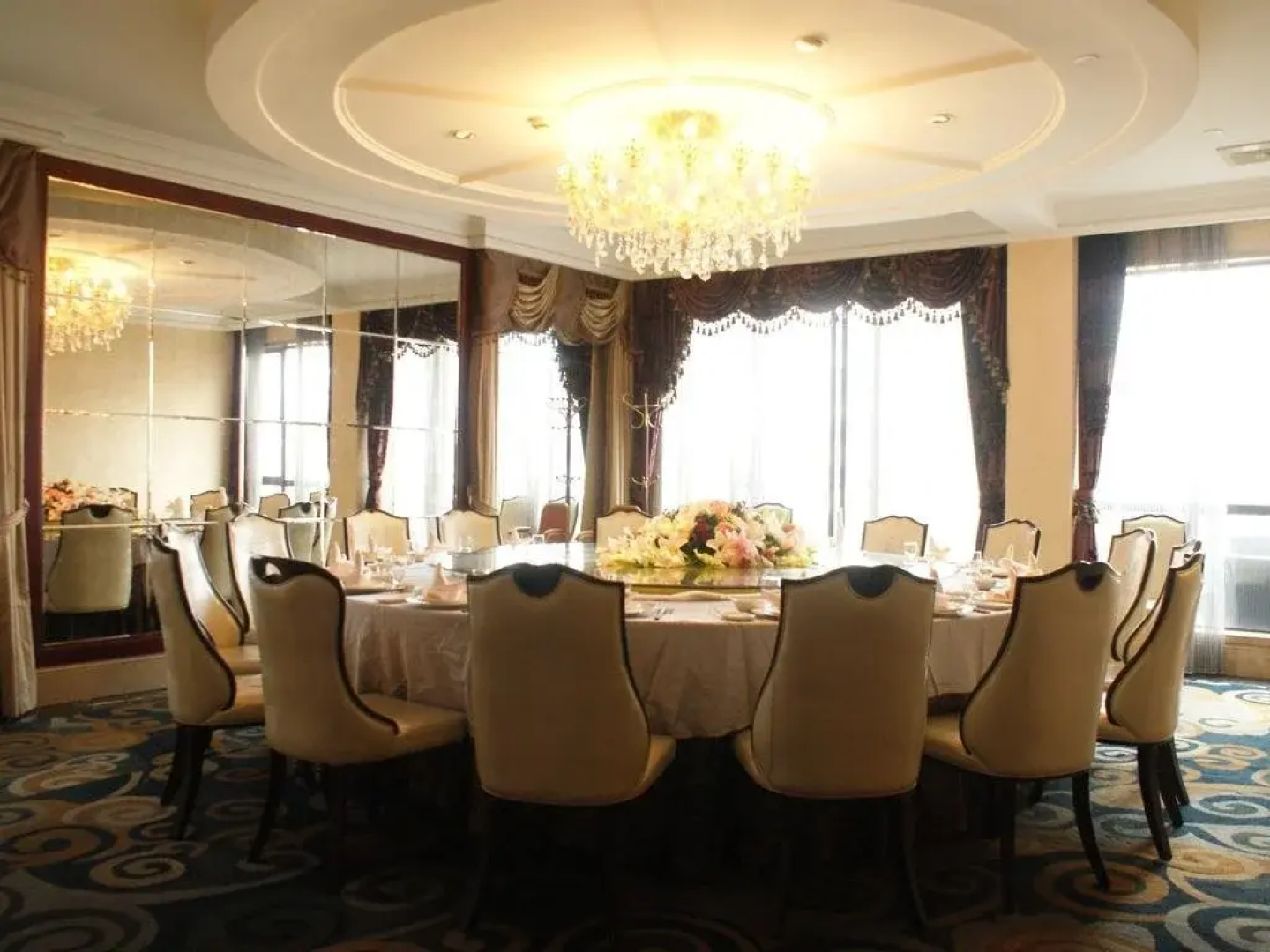 Phalam Jade Hotel