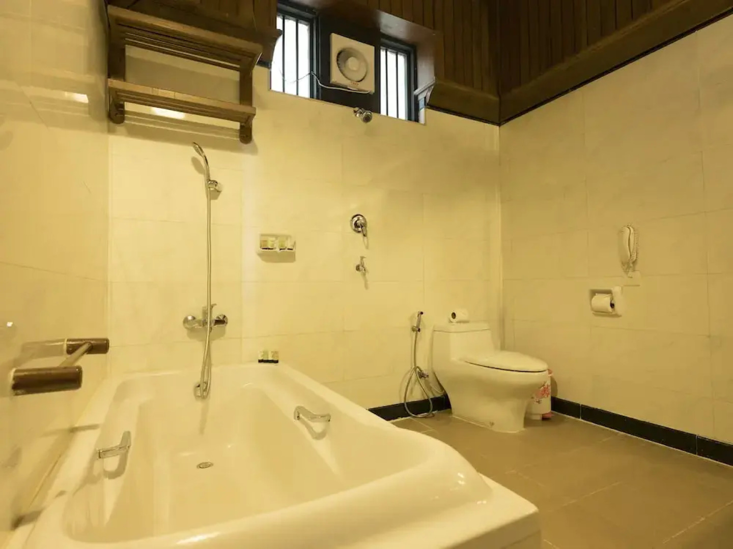 Thande Beach Hotel (Ngapali)