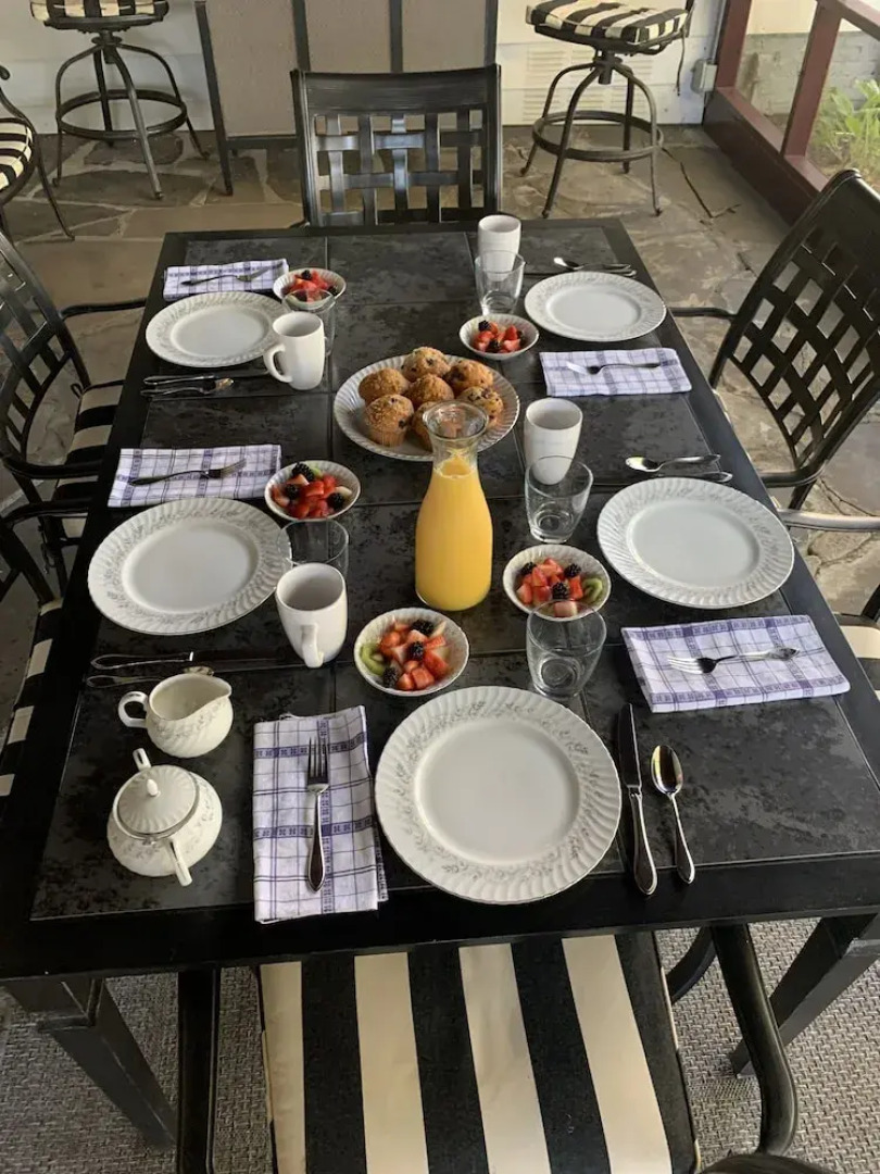 Centennial Inn Bed & Breakfast