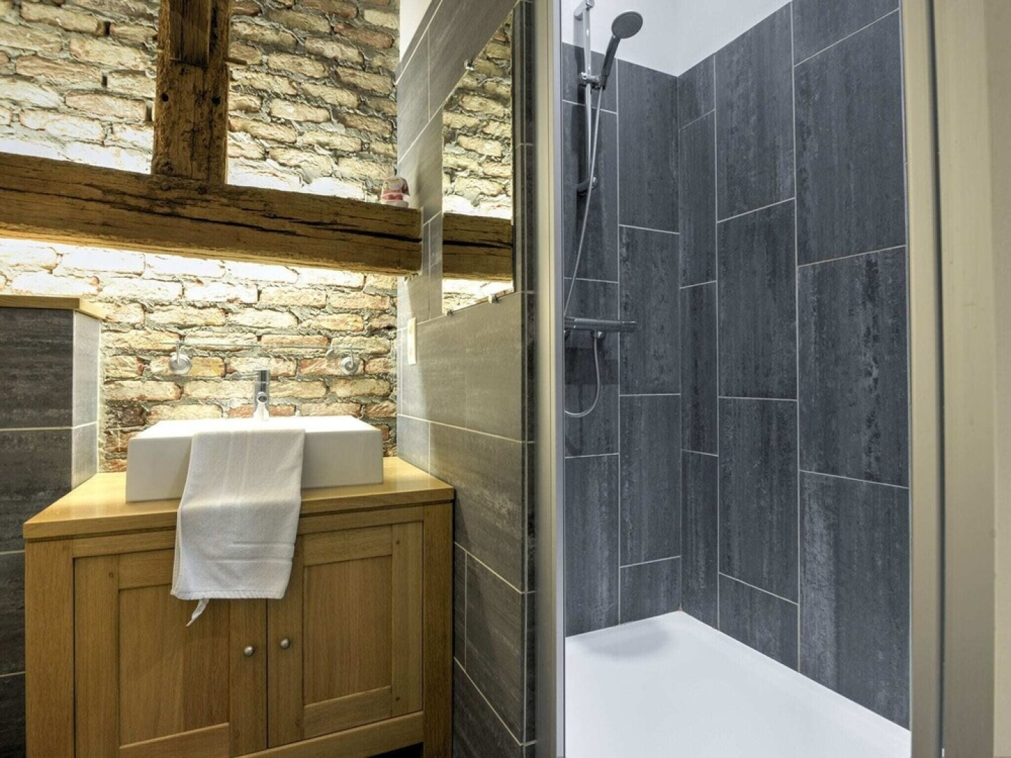 Group Accommodation for Families in Houyet