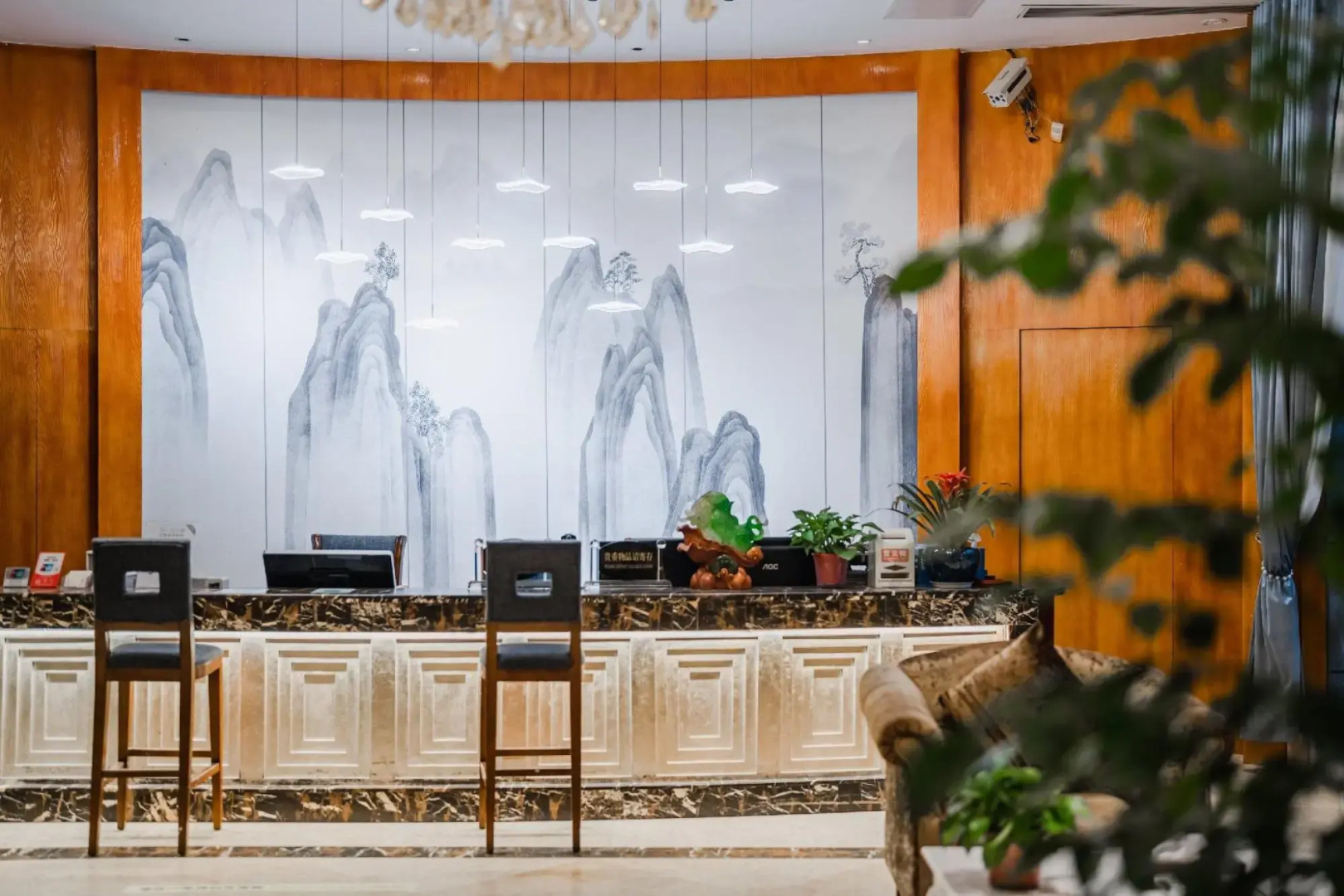 Neijiang Riverside Garden Hotel