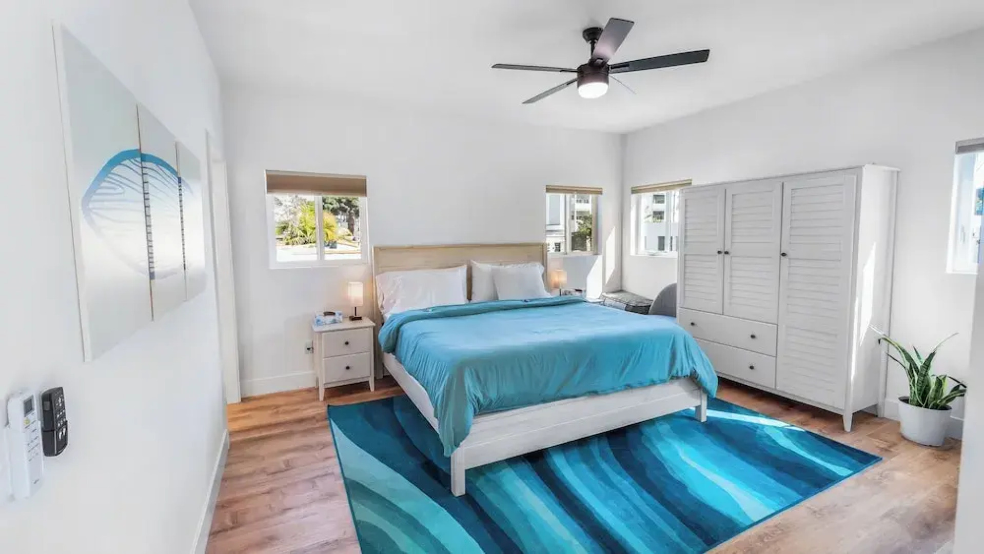 Rise Suites Oceanside