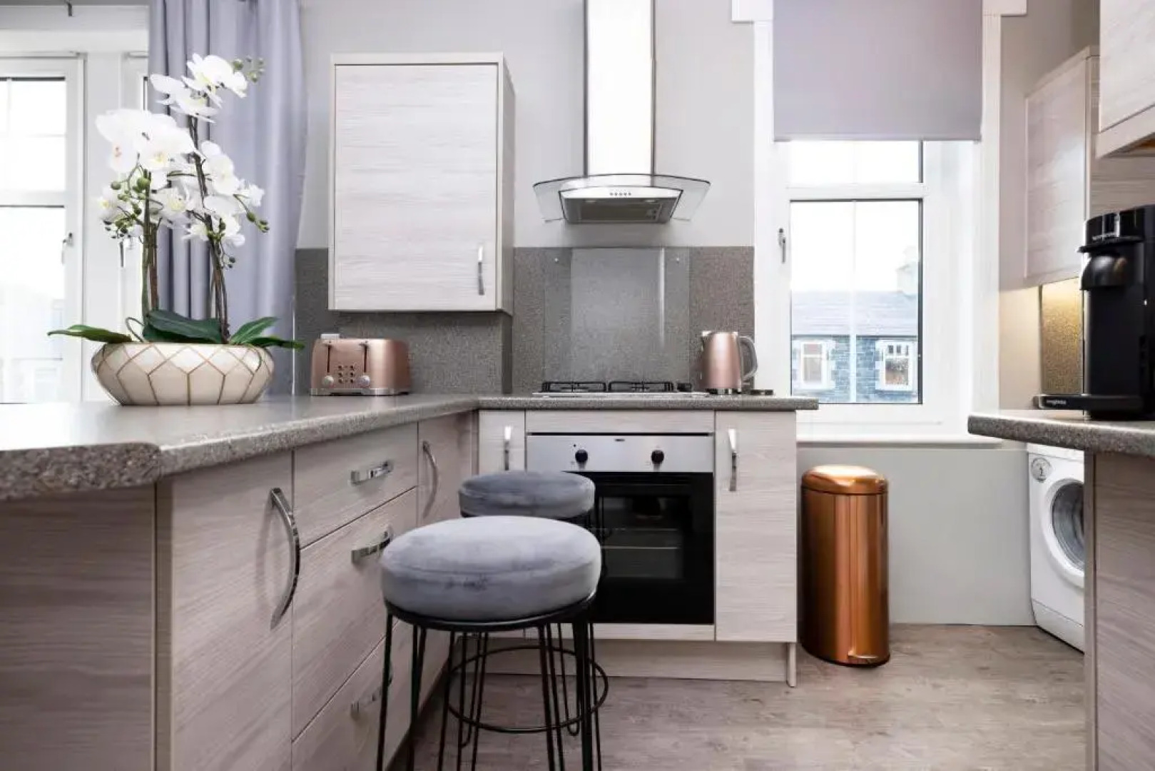 Stylish George Street Apartment