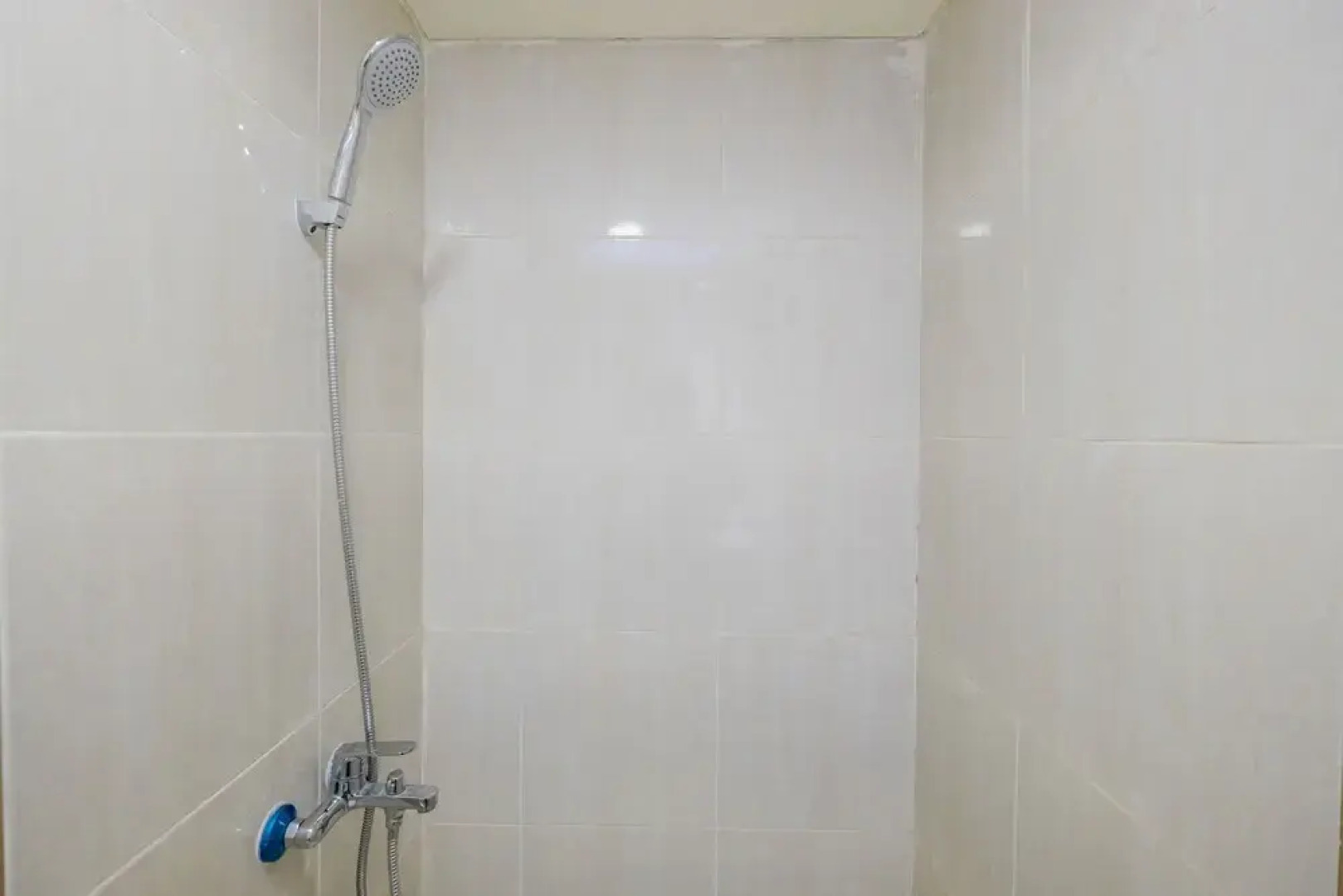 Brand New 2BR Meikarta Apartment