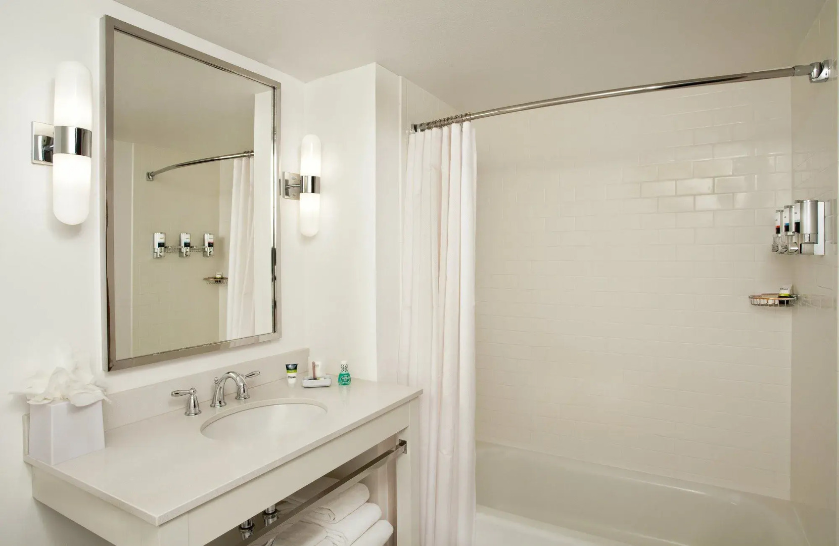 Four Points by Sheraton Sacramento International Airport