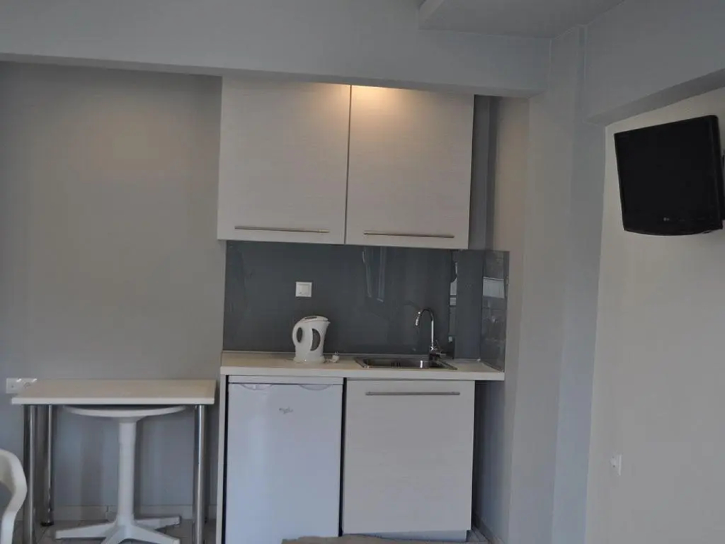 Marianna Apartments