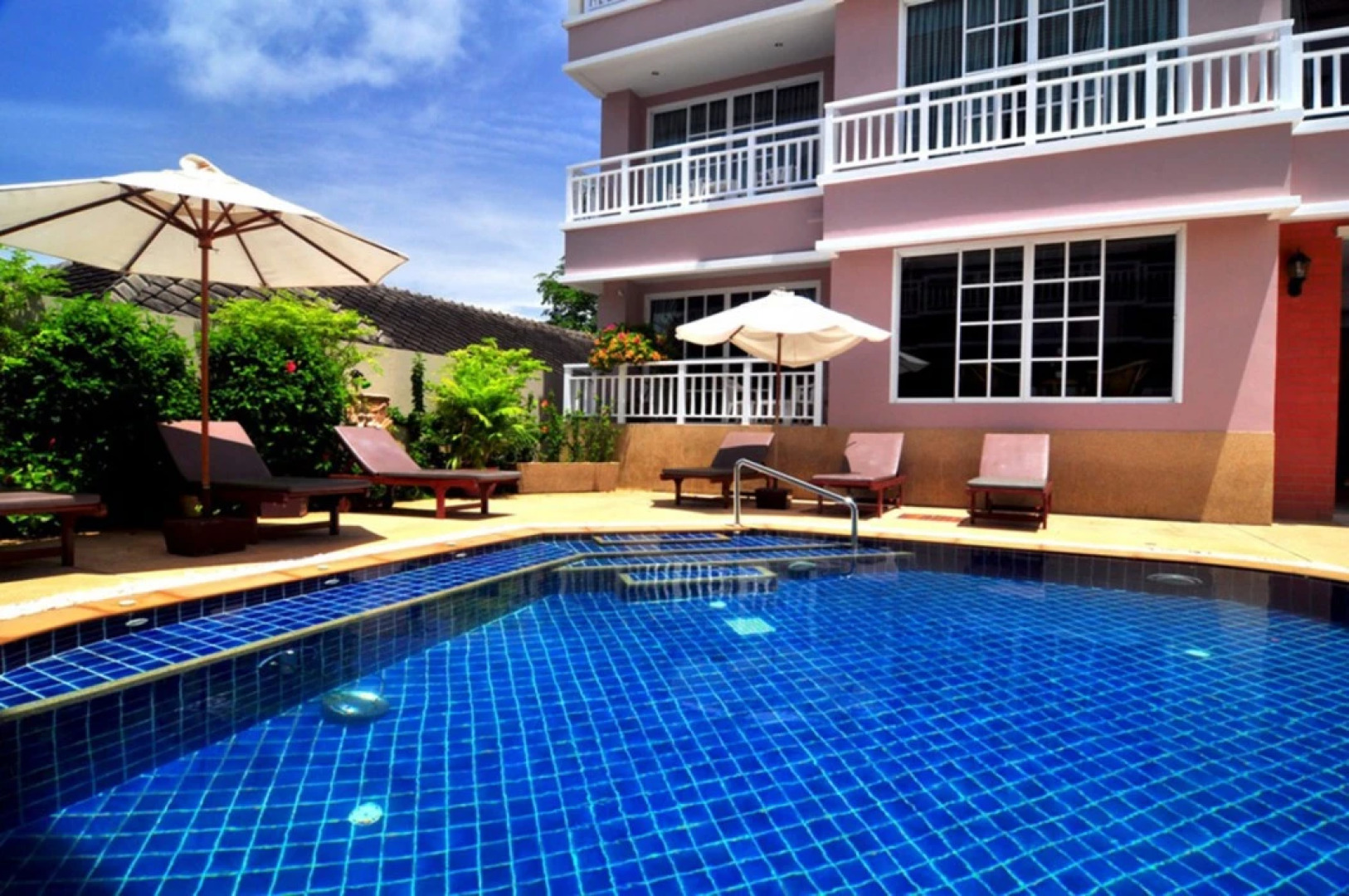Phuket Chaba Hotel