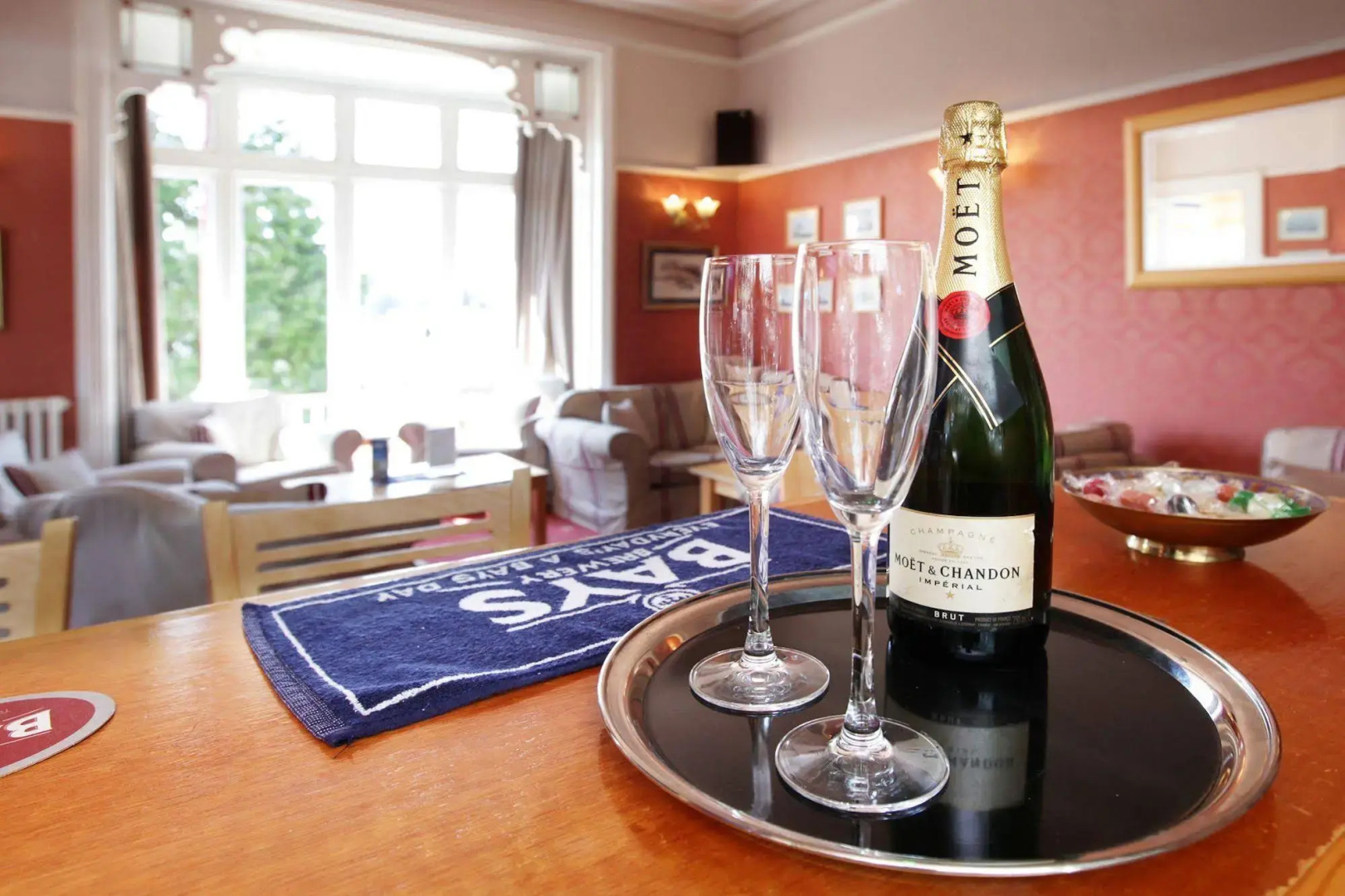 The Robin Hill Hotel