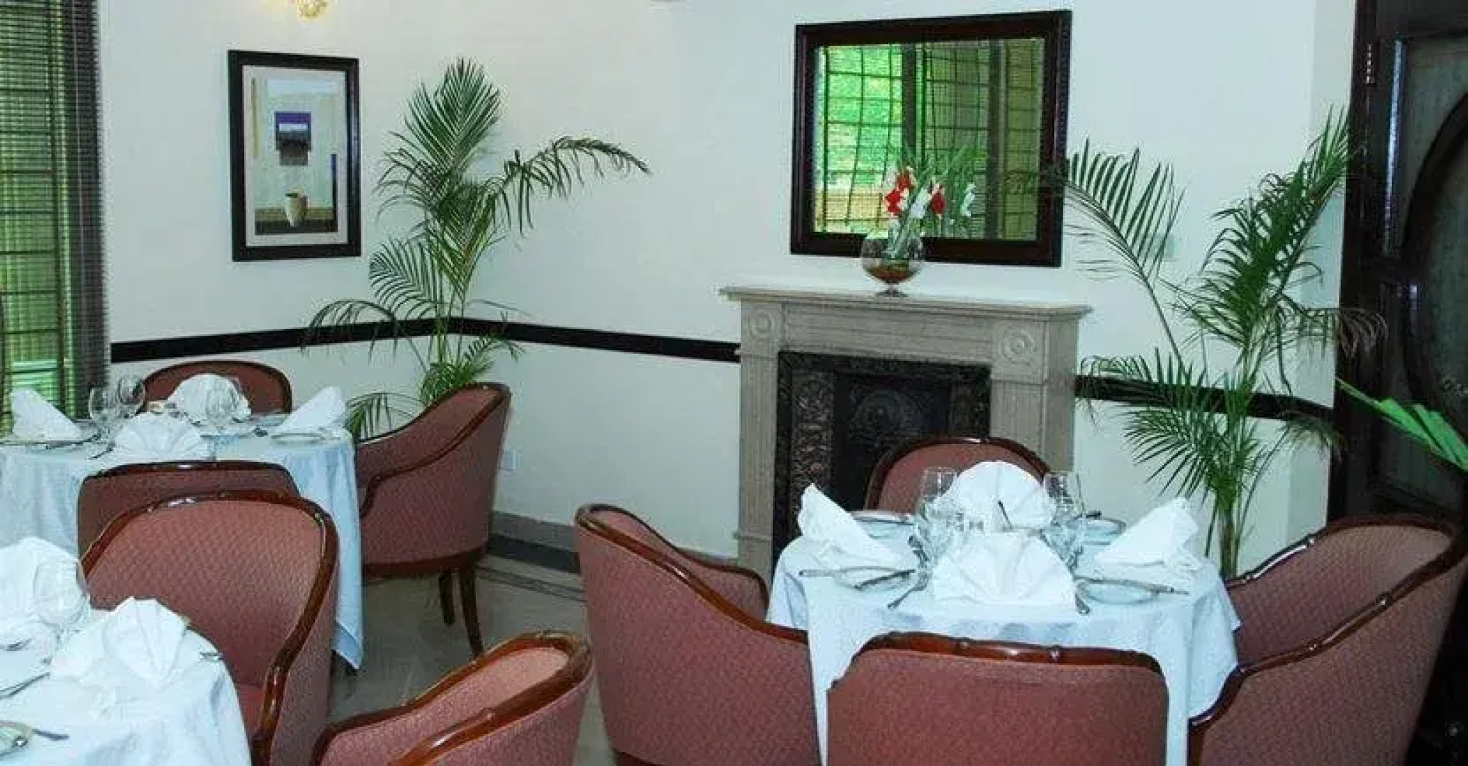 Avari Xpress - School Road