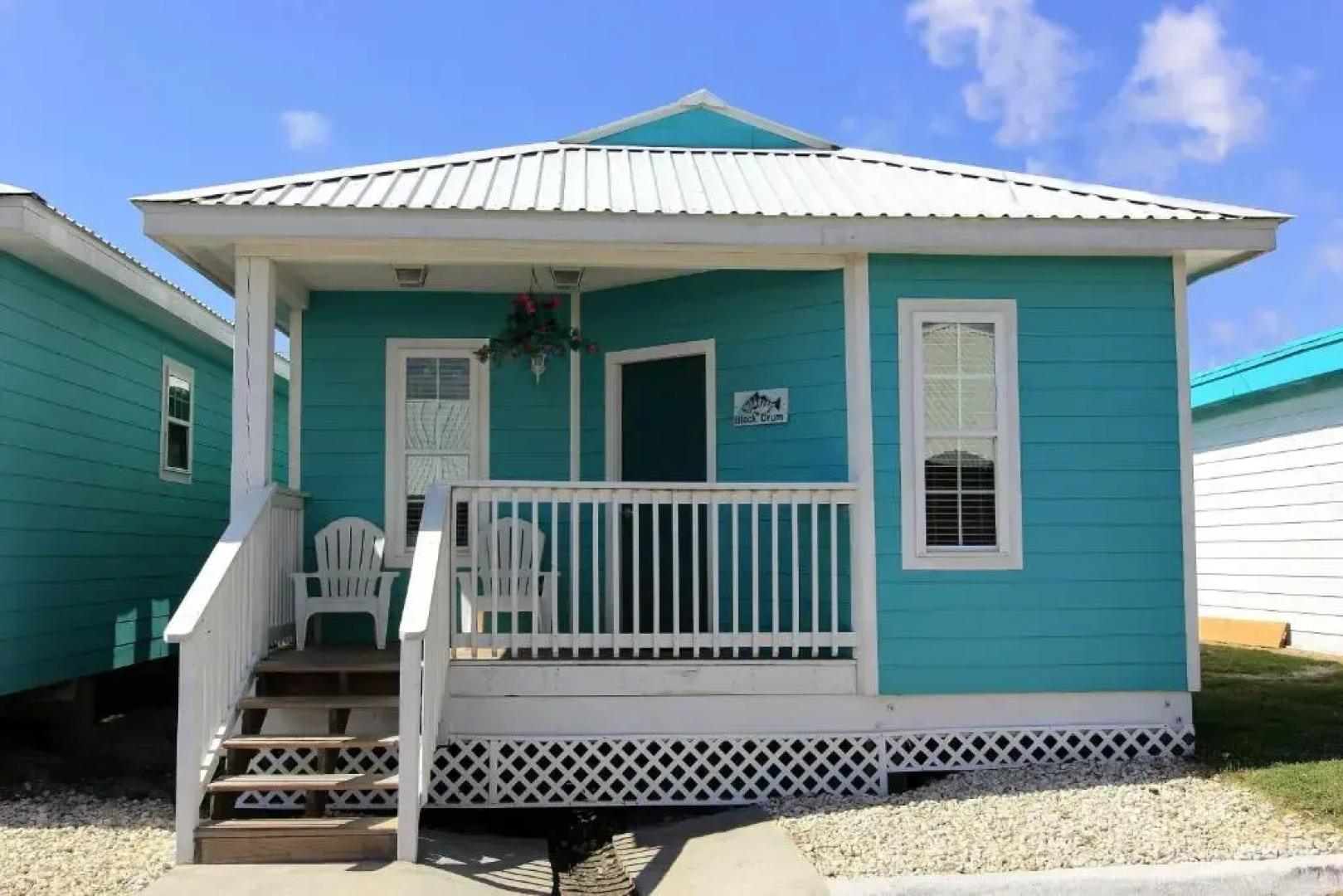 Shark Reef Resort Motel & Cottages