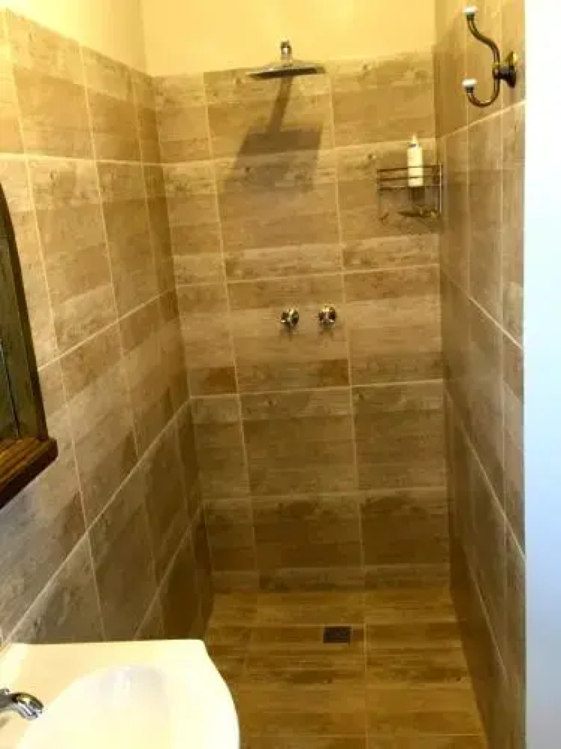 Shadowlands Guest Farm