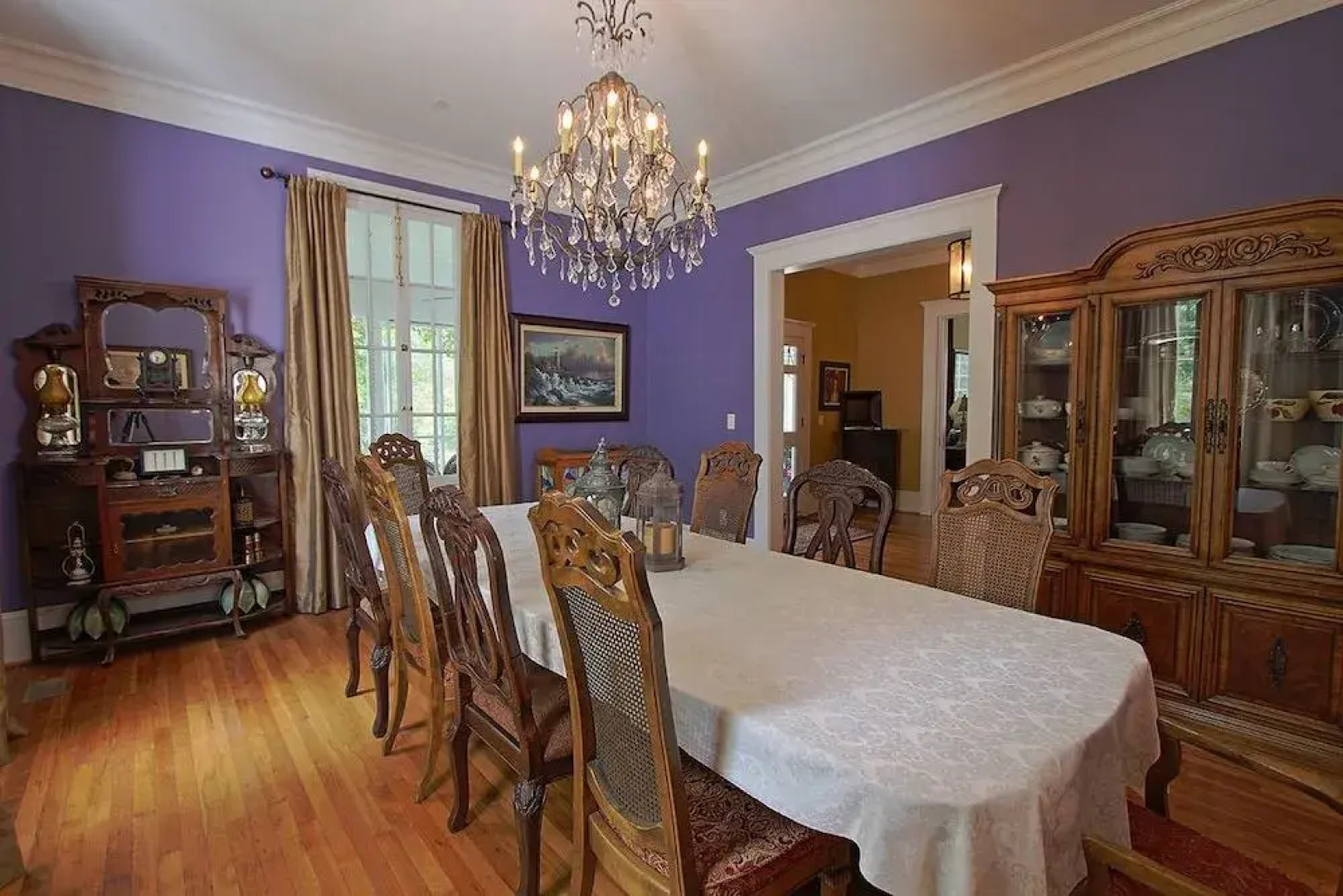 Bama Bed & Breakfast Campus