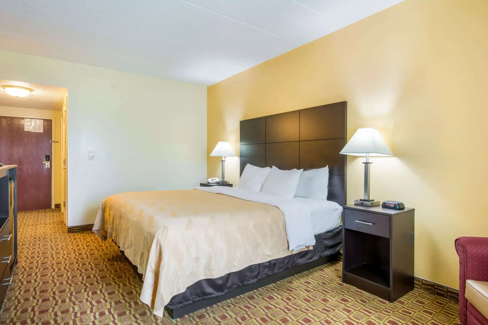 Quality Inn & Suites Sellersburg - Louisville Area