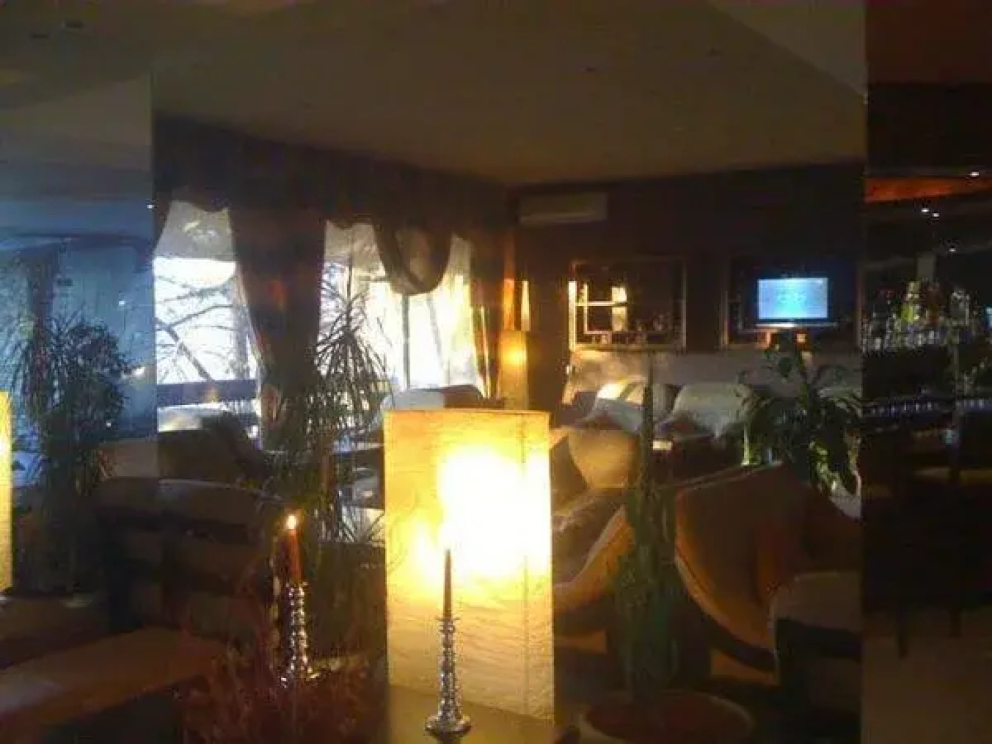 Bor Hotel