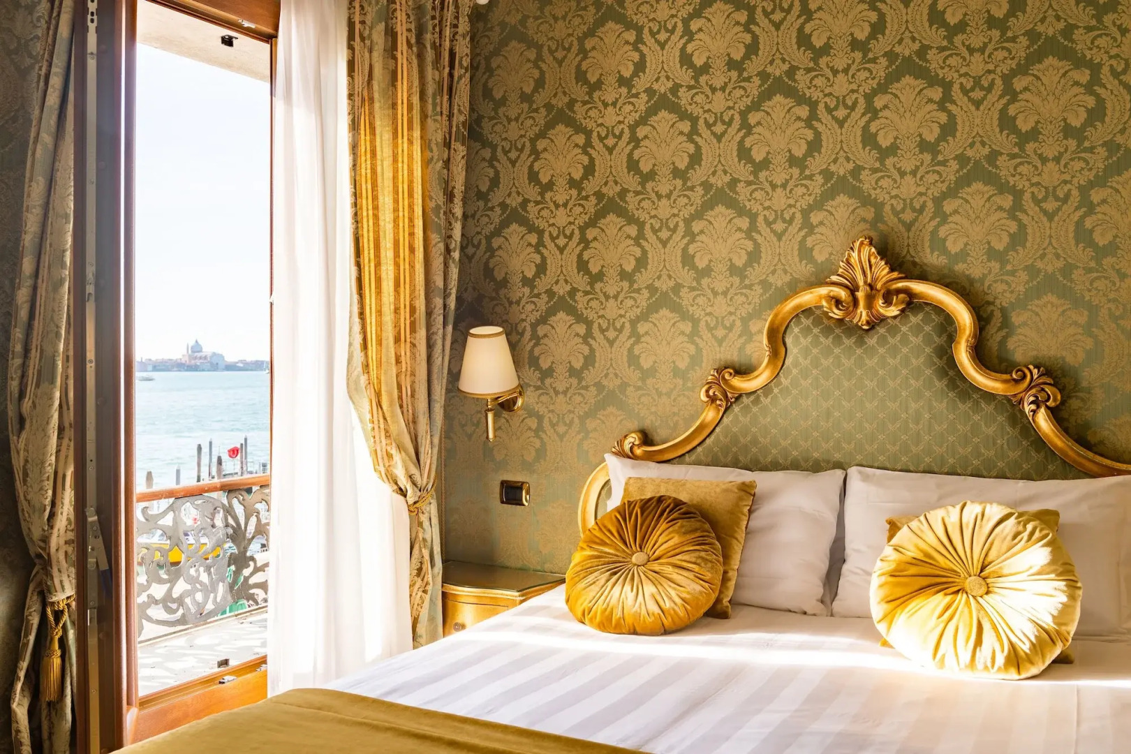 Residenza A Tribute To Music