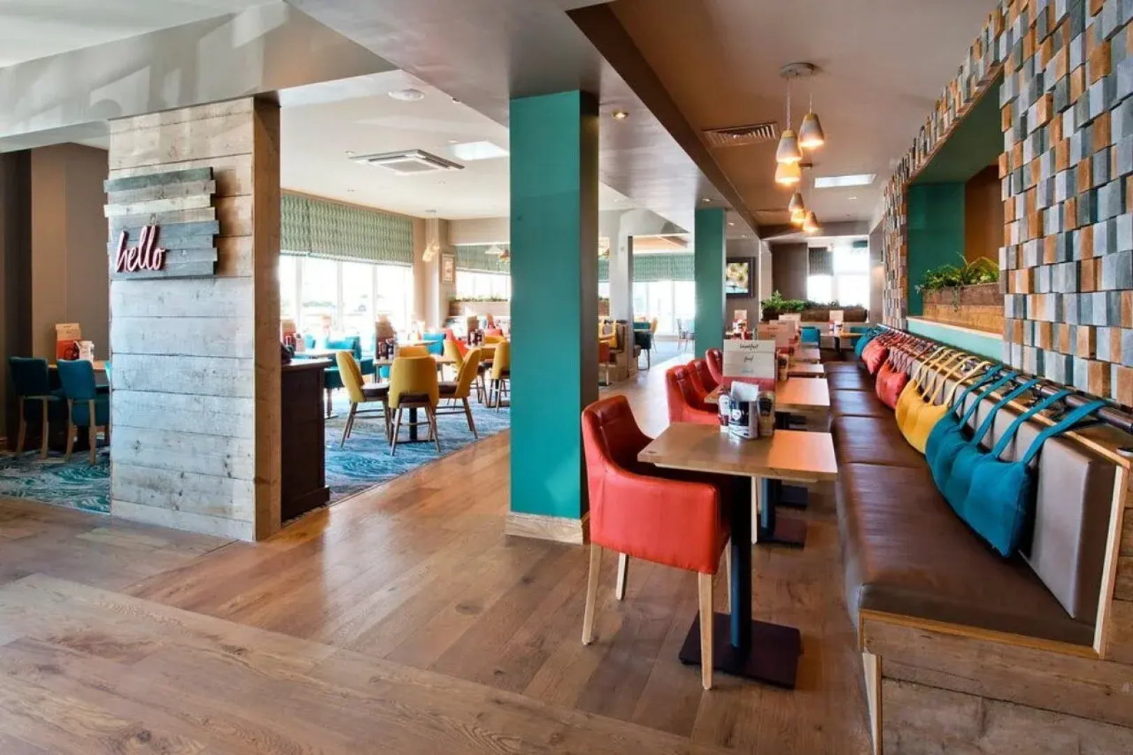 Premier Inn West Bromwich Town Centre - New Square