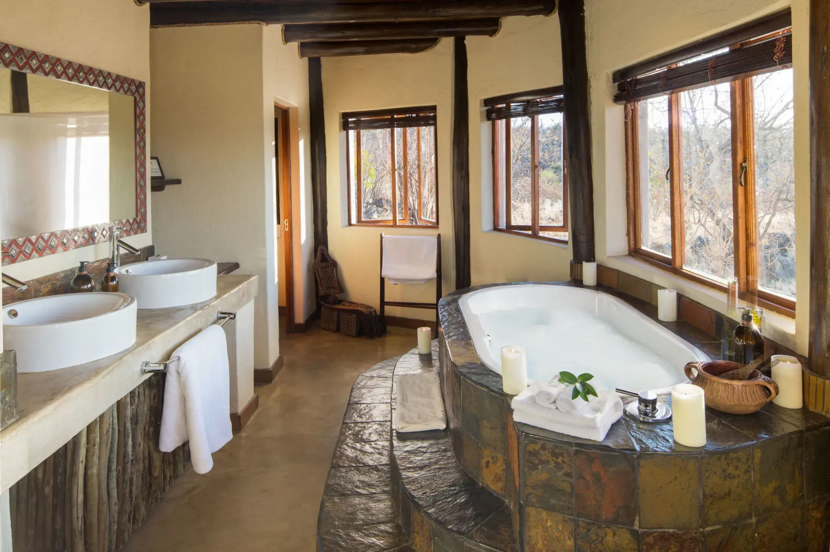 Royal Madikwe Game Lodge