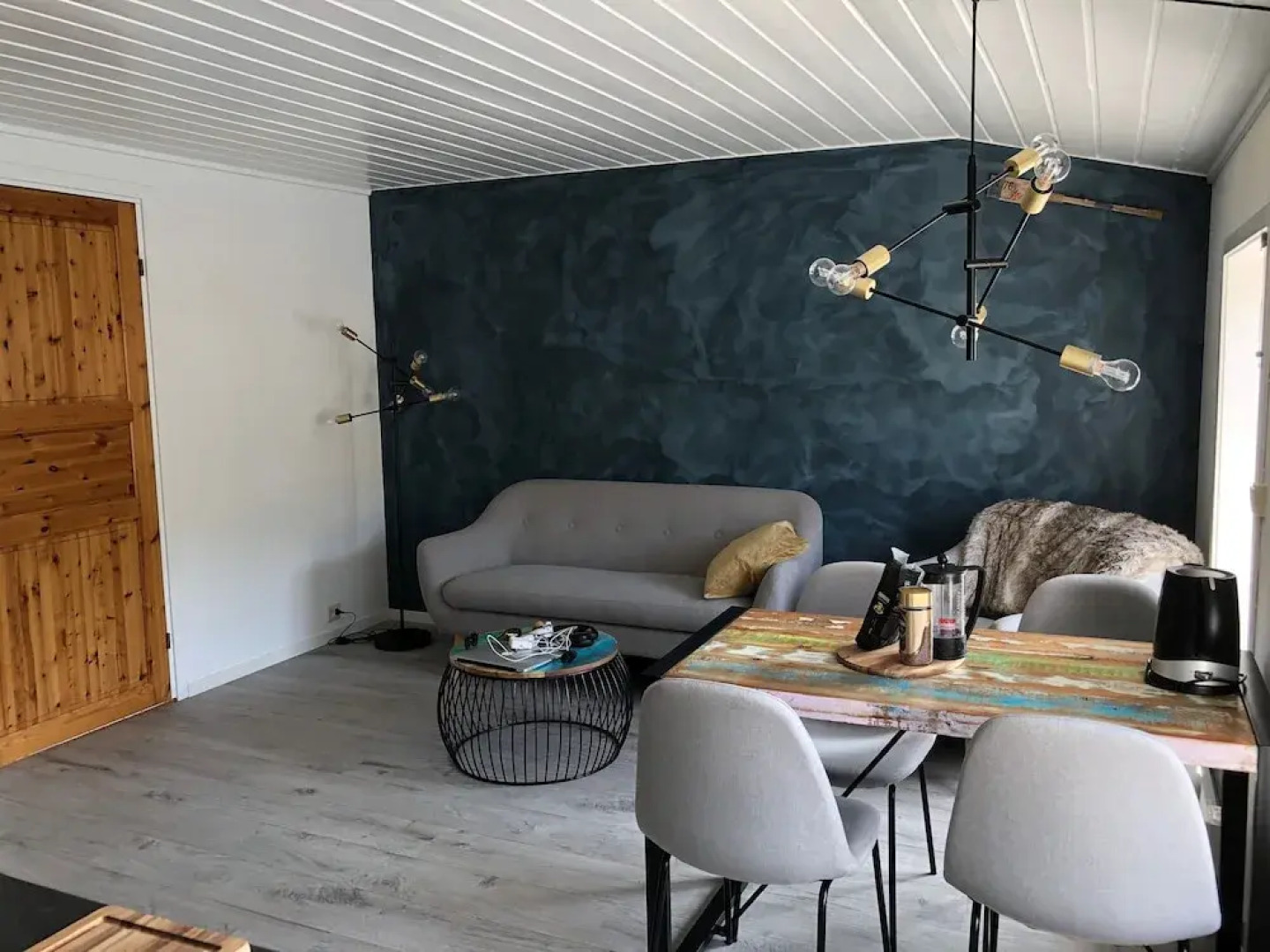 Fisherman Cabin at Lofotens best spot