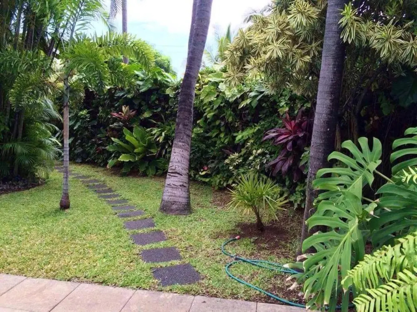 Villa With 2 Bedrooms in Étang-salé les Bains, With Private Pool, Encl