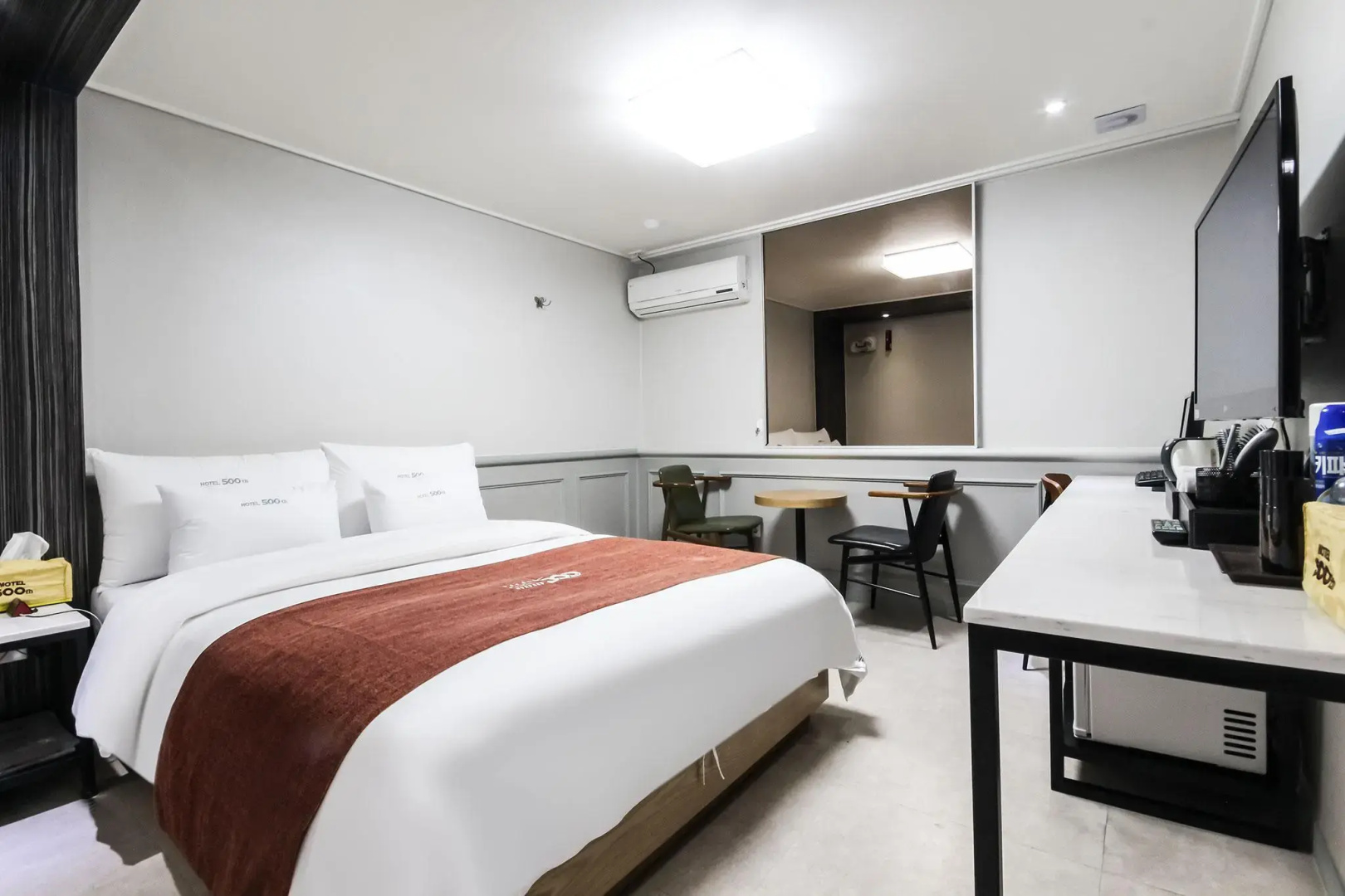 500th Hotel
