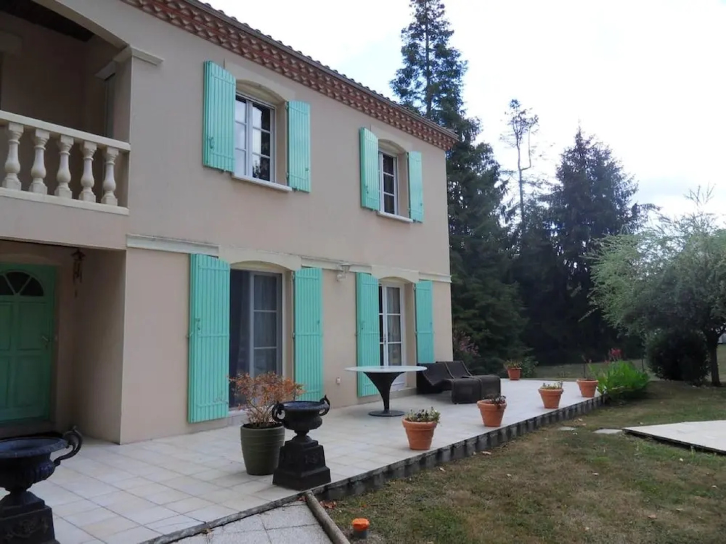 Villa With 3 Bedrooms in Ribérac, With Private Pool, Enclosed Garden and Wifi