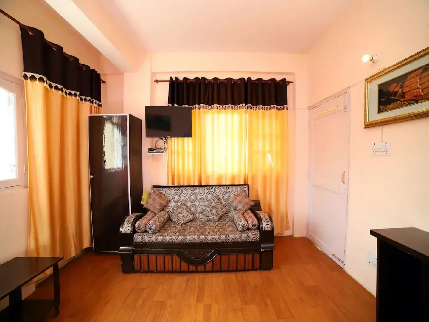 OYO 12195 Home 2RK Moutain View Mashobra