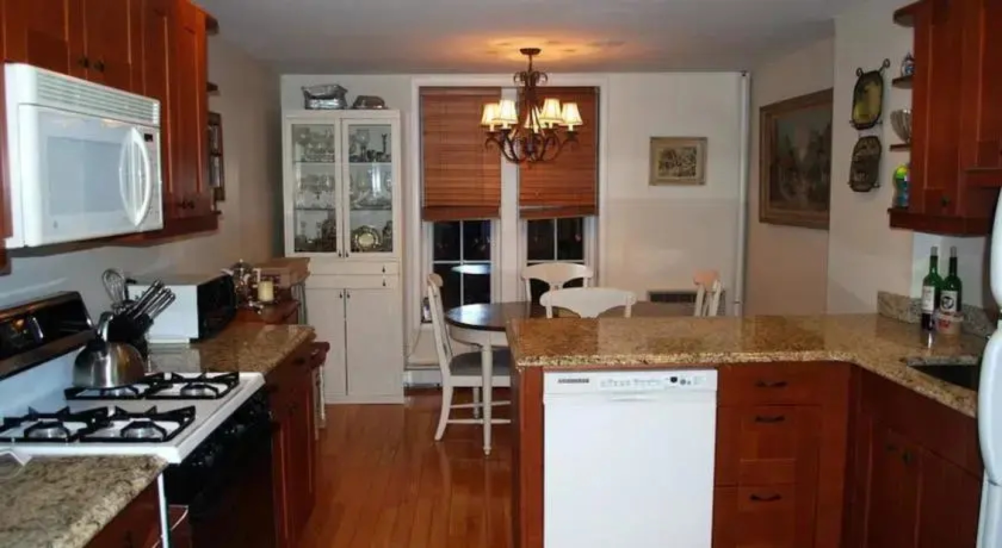 Two Bedroom Townhouse - East 15th Street