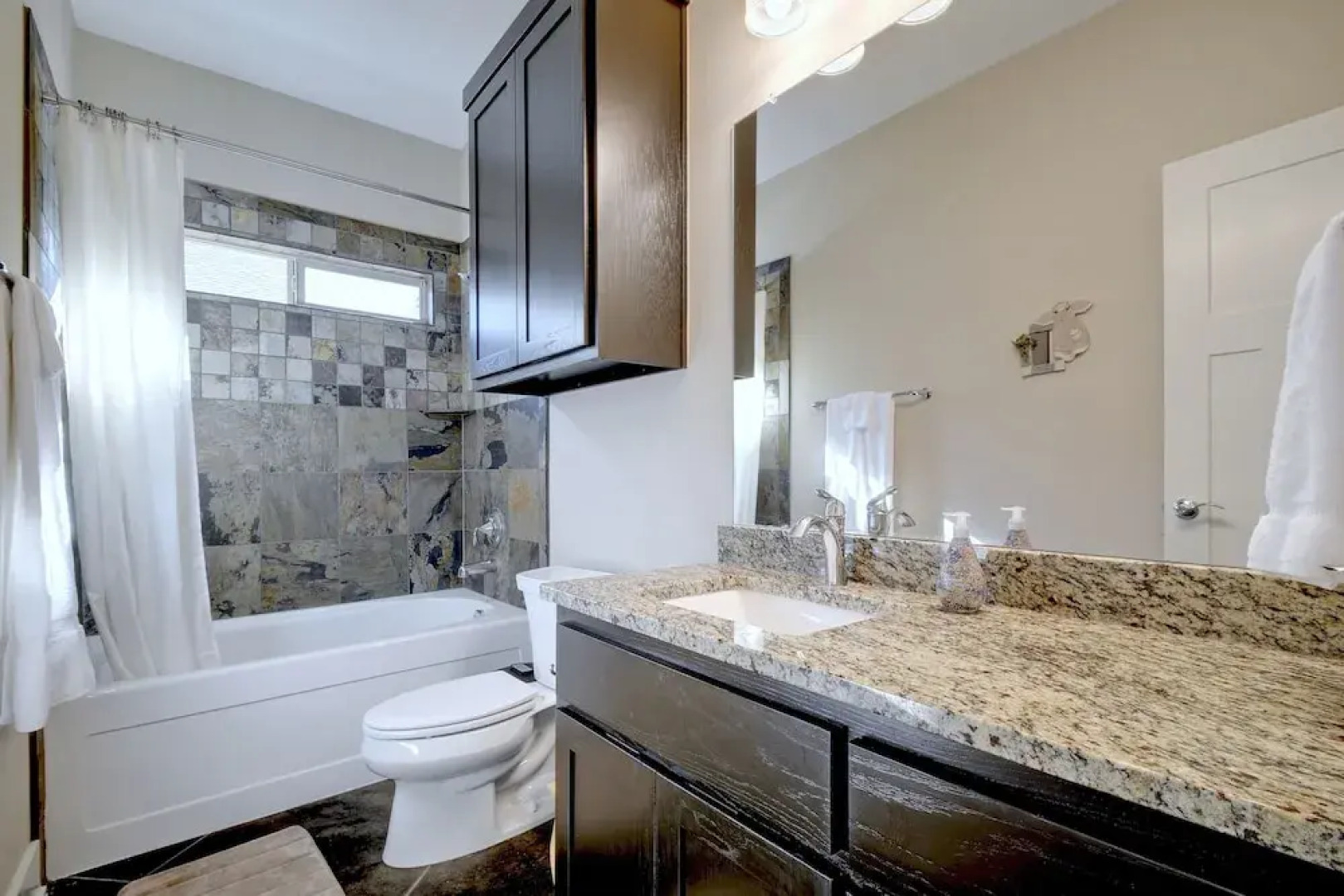 17514 Village Drive Home 4 Bedrooms 2 Bathrooms Home