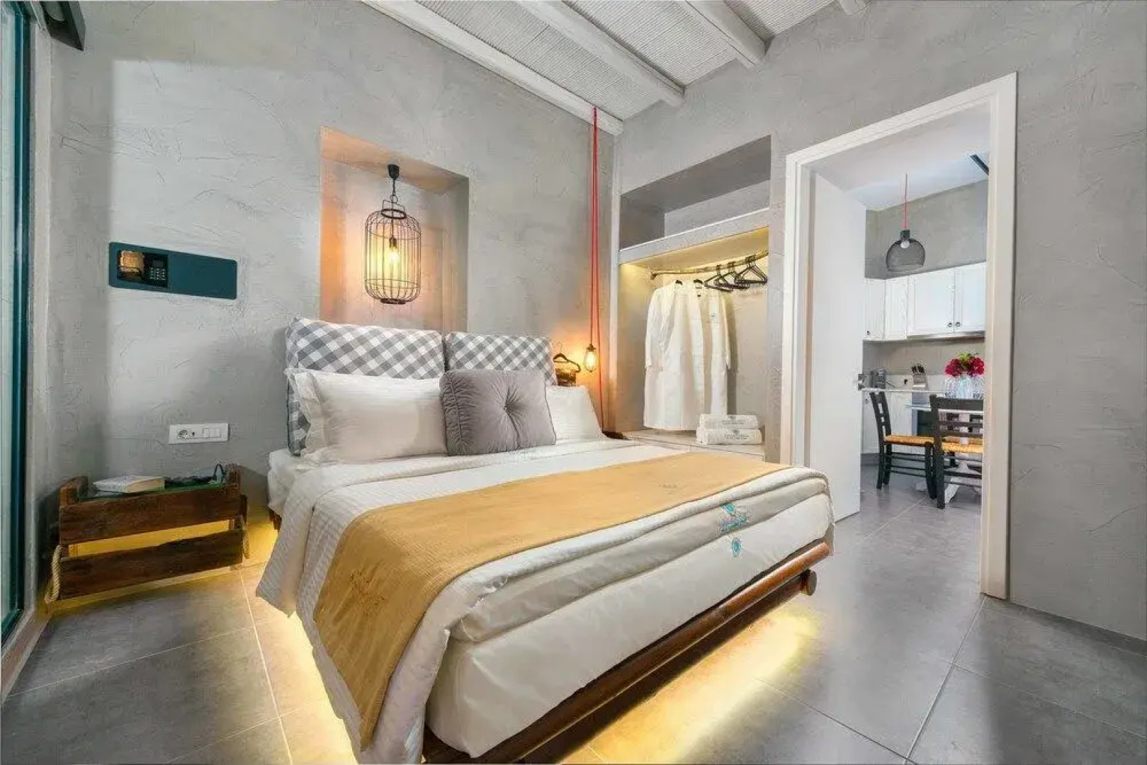 Lindos Shore Summer House with Jacuzzi And Sea View !!!