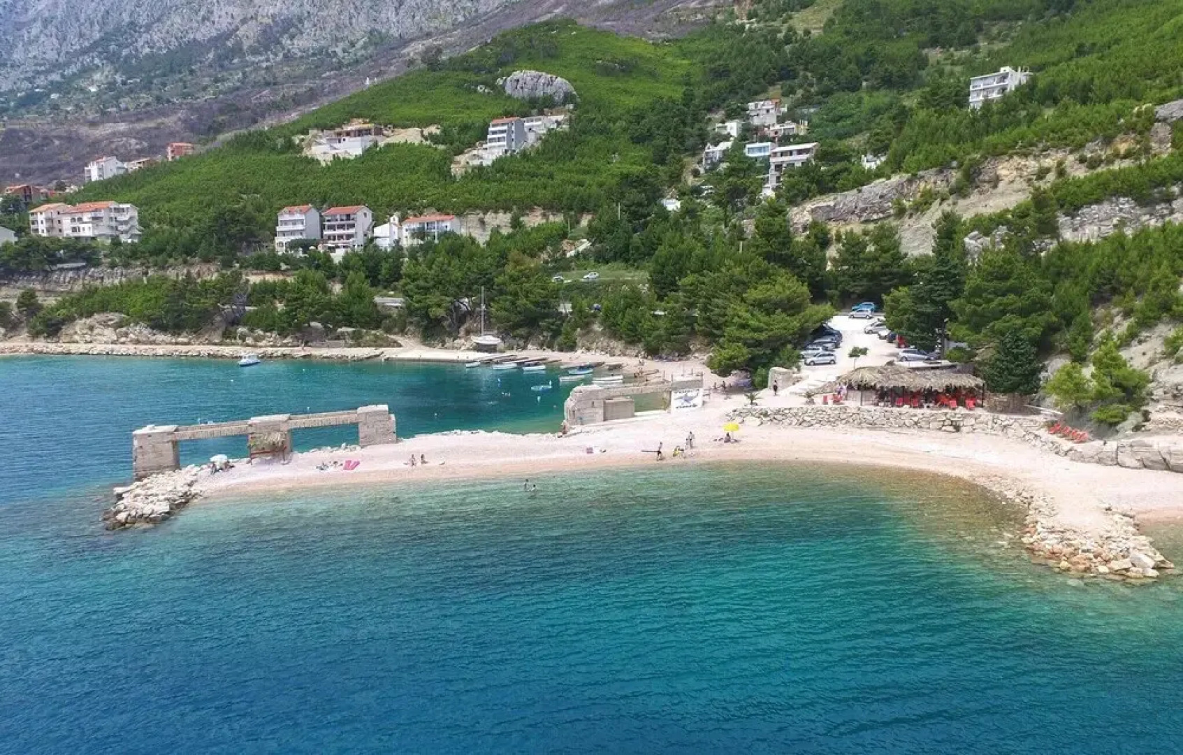 Awesome Home in Lokva Rogoznica with Hot Tub, WiFi, 7 Bedrooms