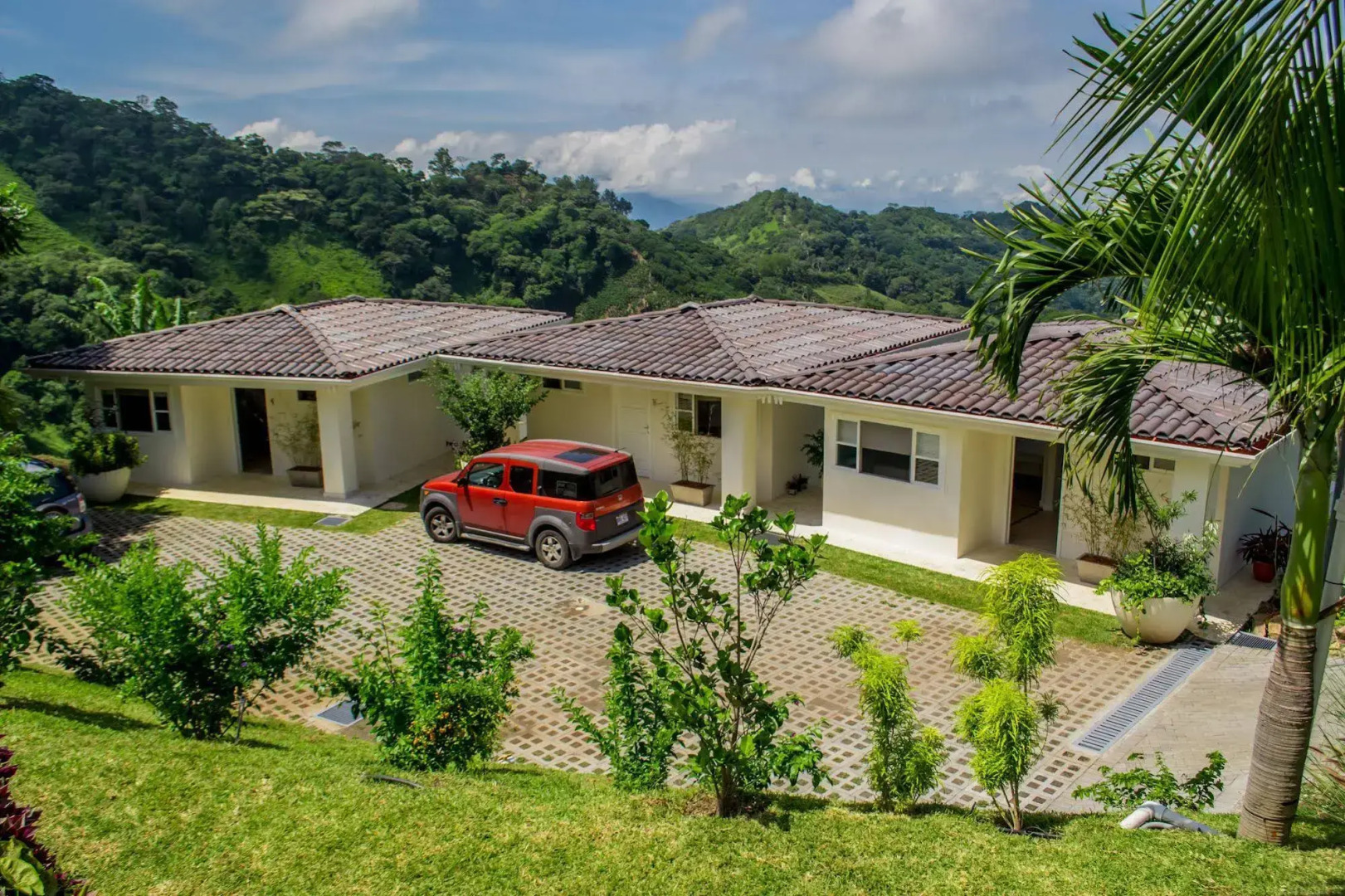 The Retreat at Altos del Monte