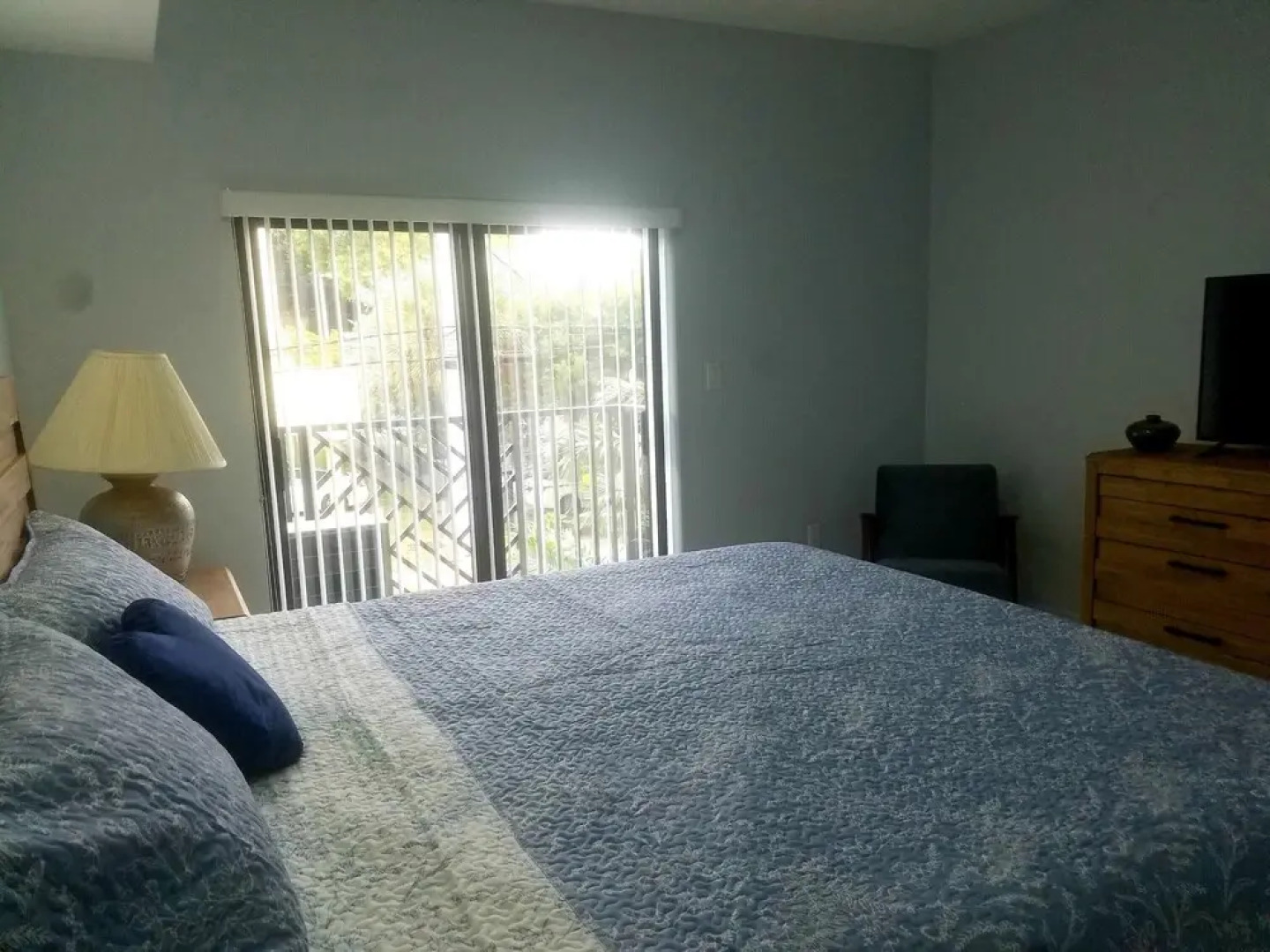 Vistalmar King Deluxe - One Bedroom Apartment