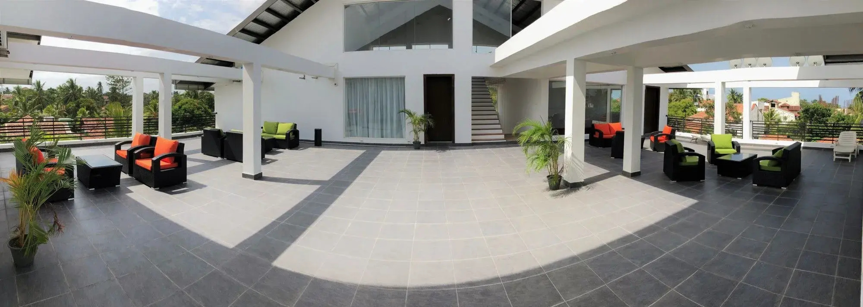 Daffodils Beach Negombo