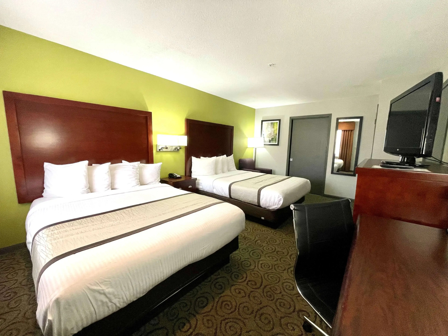 SureStay Hotel by Best Western Deer Park