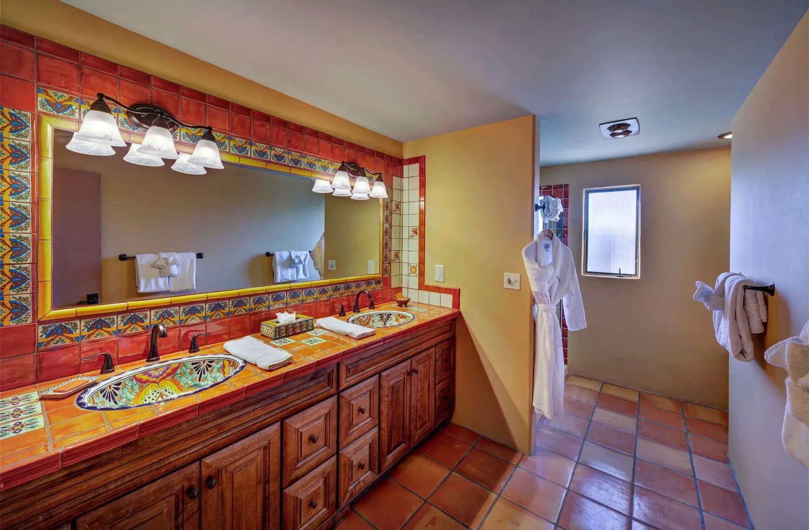 Hacienda Del Sol Guest Ranch Resort