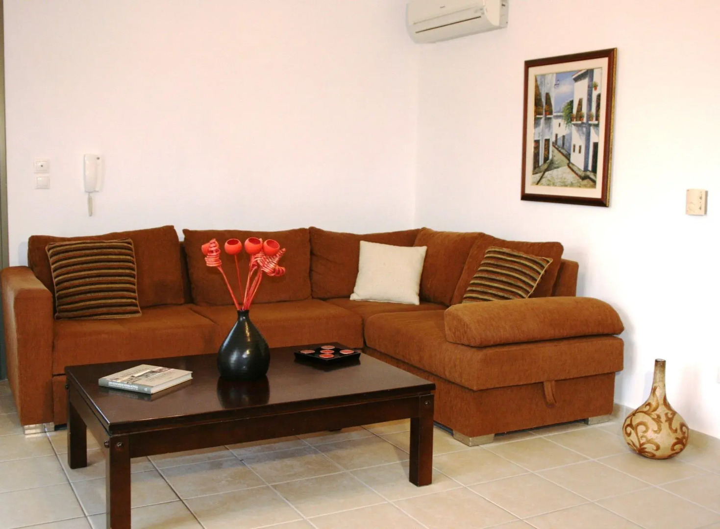 Lagoon View Apartments - Adults Only