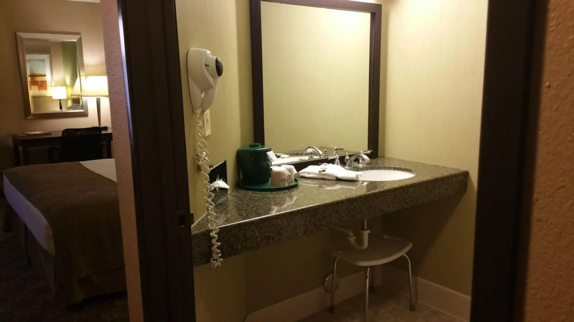 Windemere Hotel & Conference Center