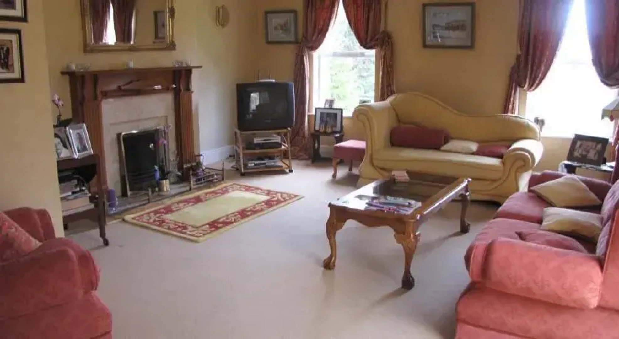 Moneylands Farm B&B & Self-Catering